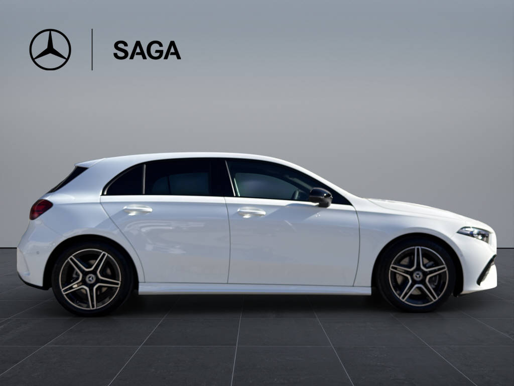 MERCEDES-BENZ A 220 AMG Line 4m - 8