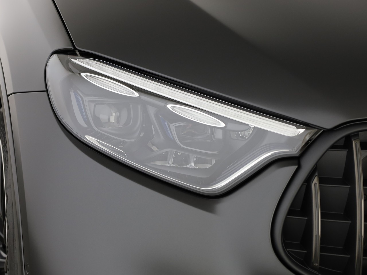 MERCEDES-BENZ GLC 53 AMG 4Matic+ 9G-Tronic - 21