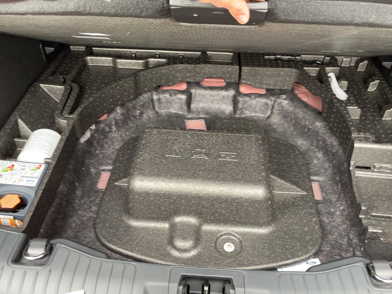 FORD Kuga 2.5 Plug-in Hybrid ST-Line X - 13