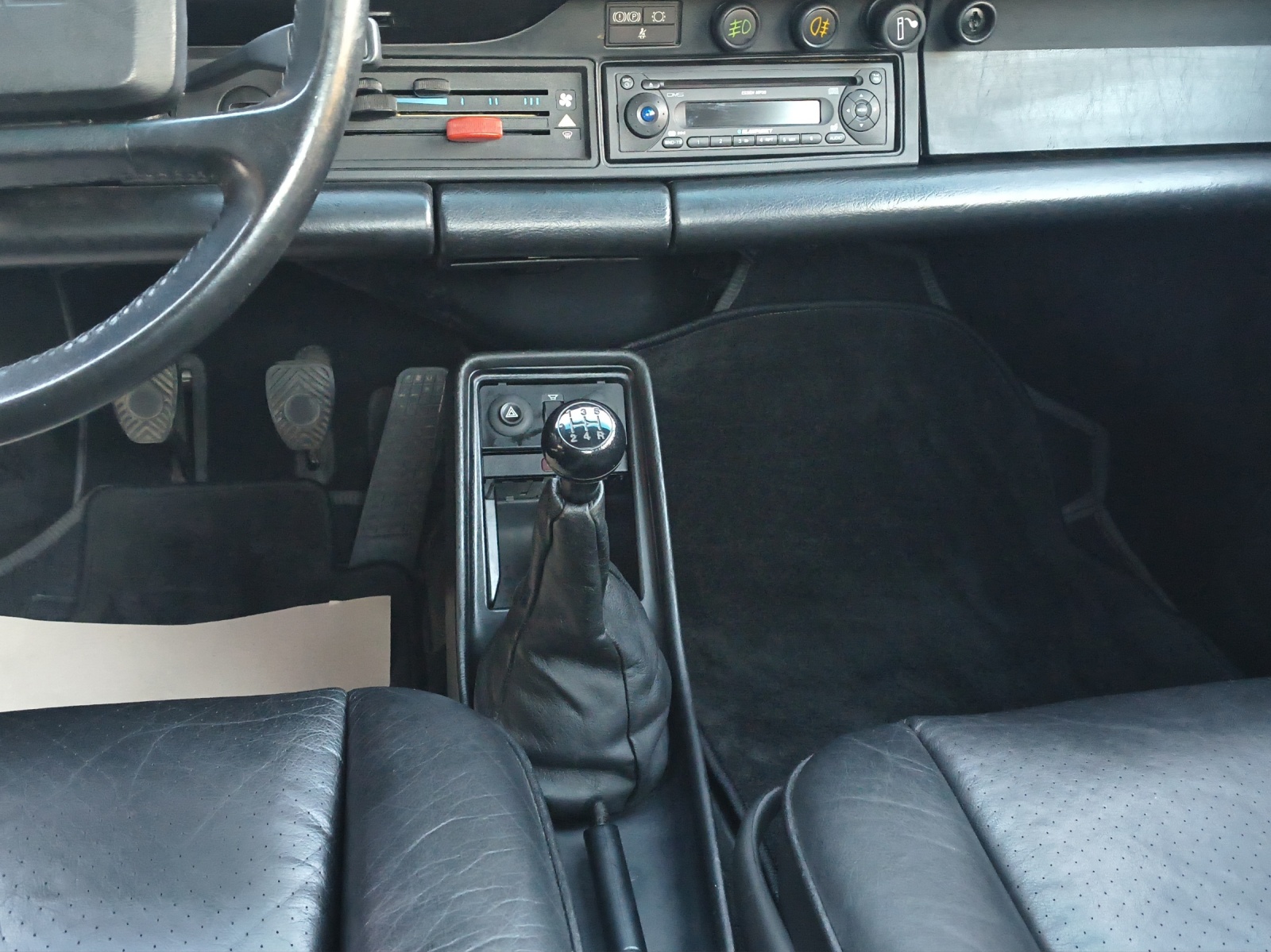 PORSCHE 911 3.2 Carrera Coupé - 7