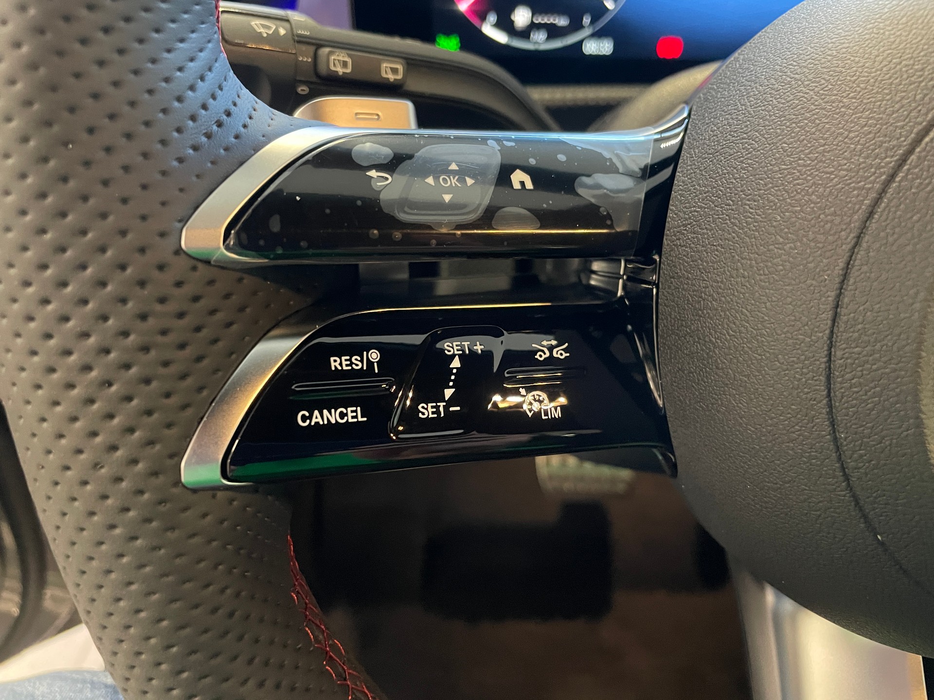 MERCEDES-BENZ A 200 Night Star 7G-DCT - 13