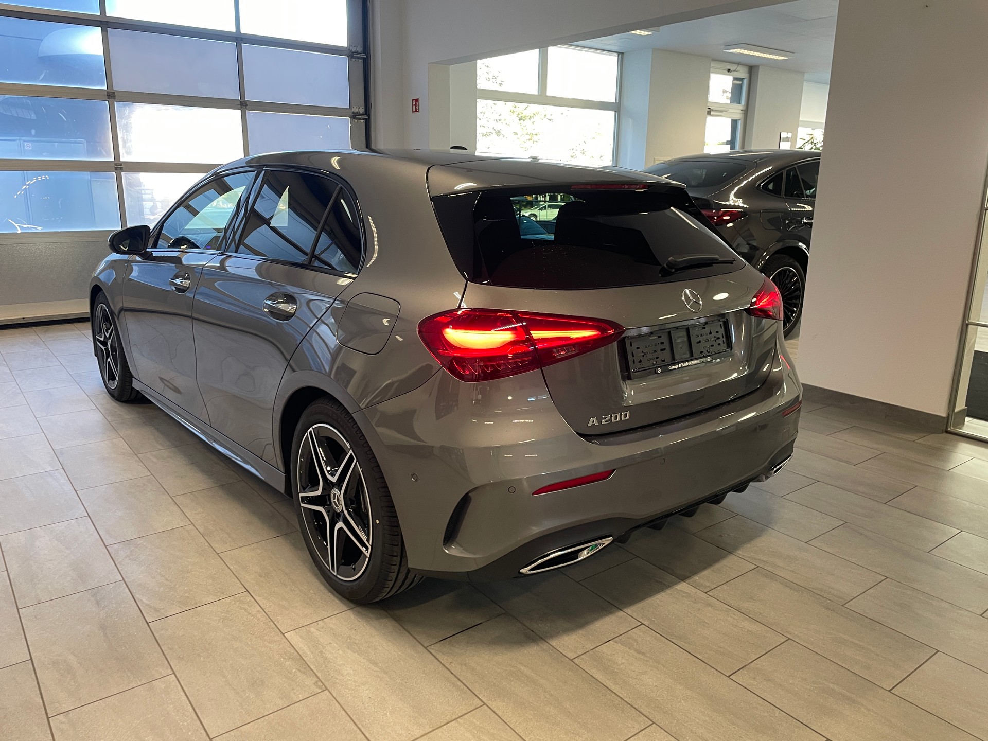 MERCEDES-BENZ A 200 Night Star 7G-DCT - 5