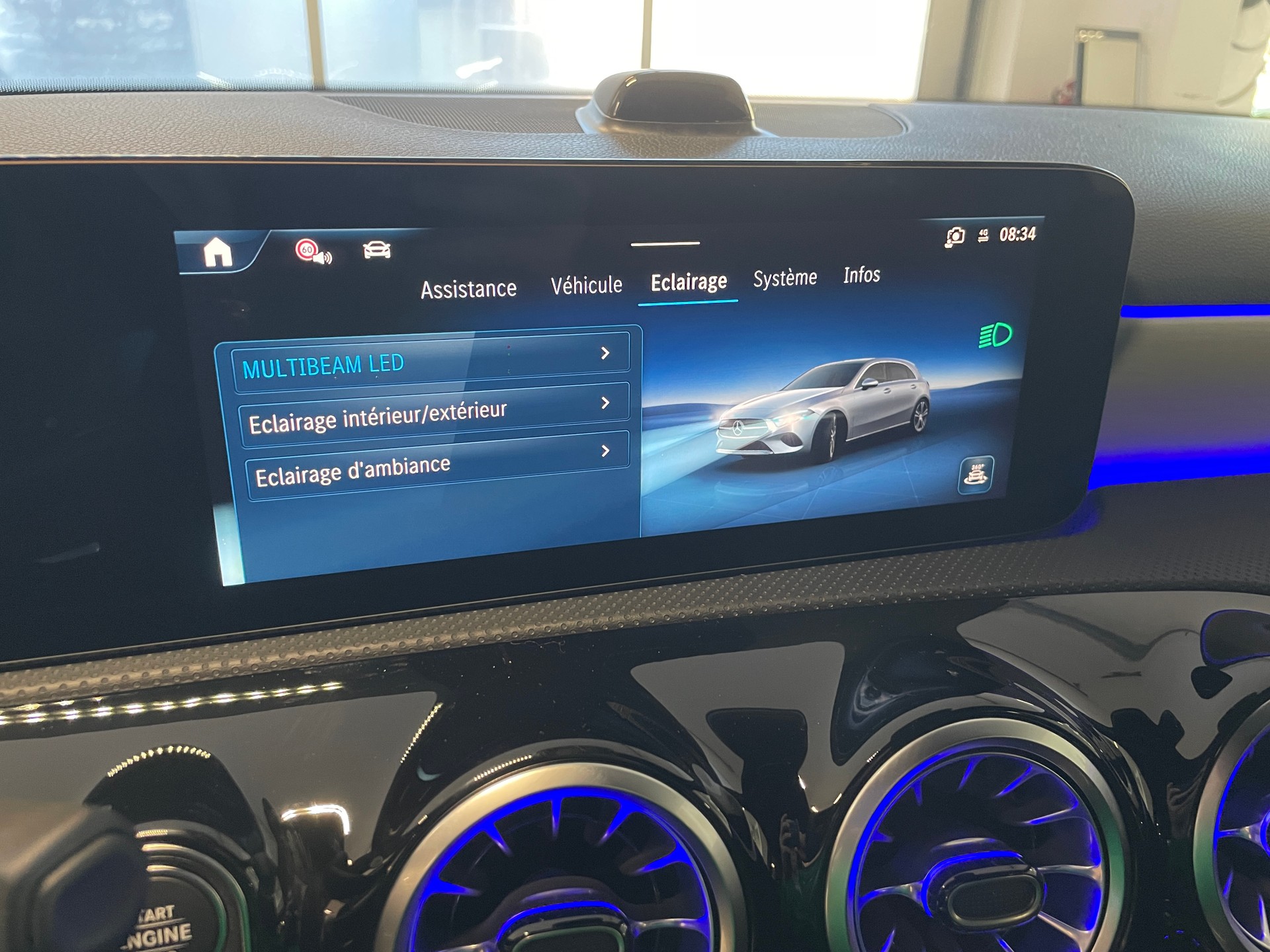 MERCEDES-BENZ A 200 Night Star 7G-DCT - 18