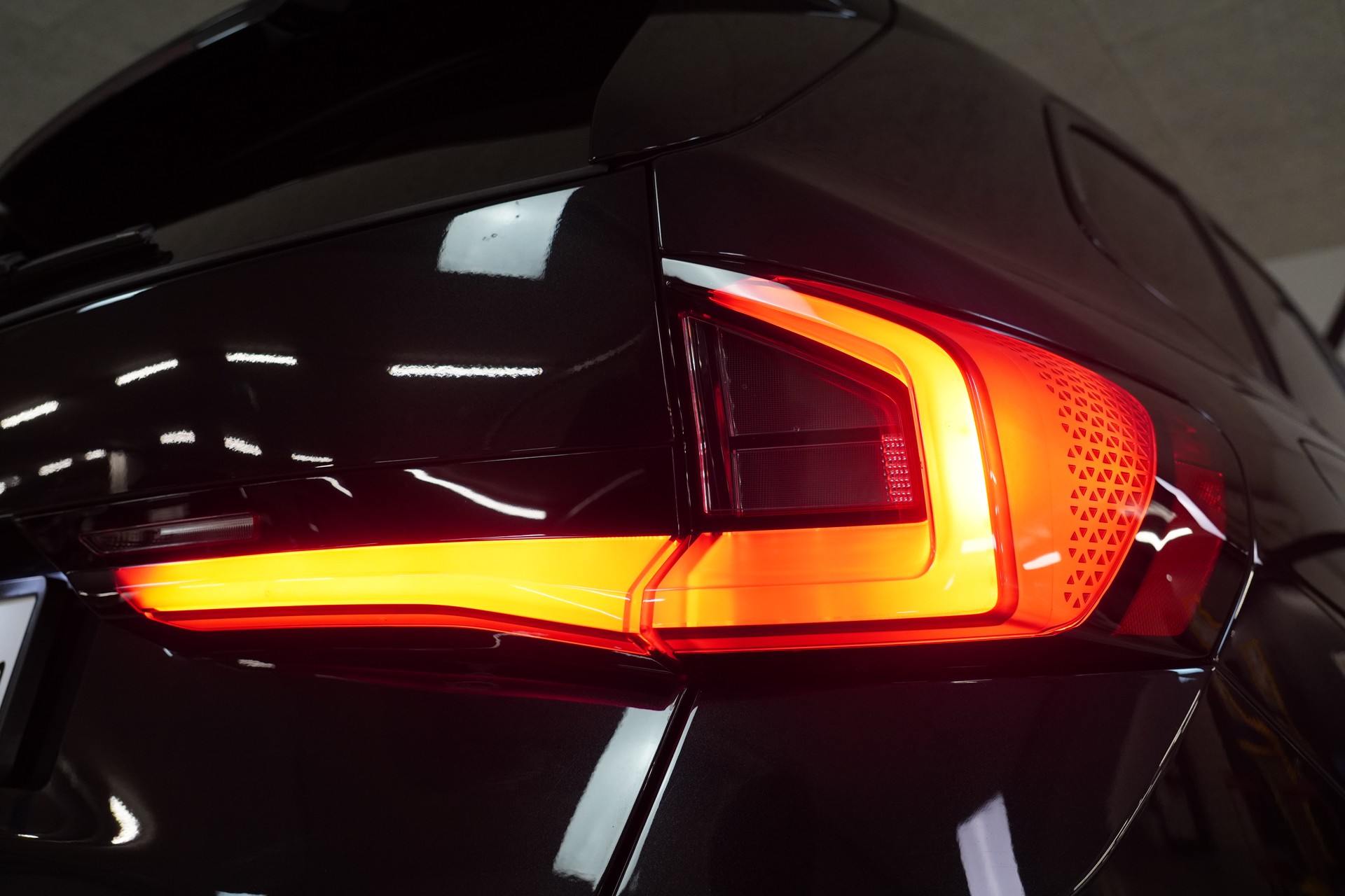 BMW X1 xDrive 23d 48V xLine - 16