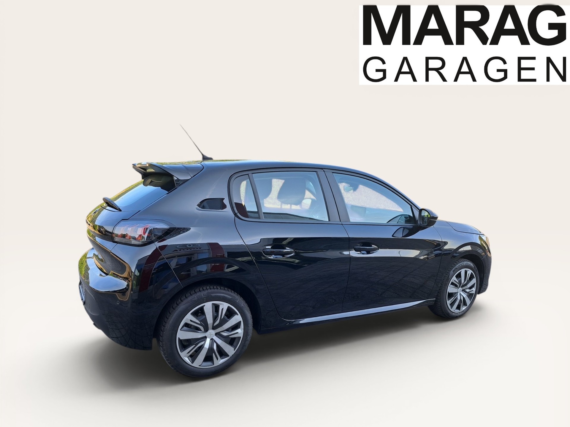 PEUGEOT 208 1.2 PureTech Active Pack EAT8 - 6