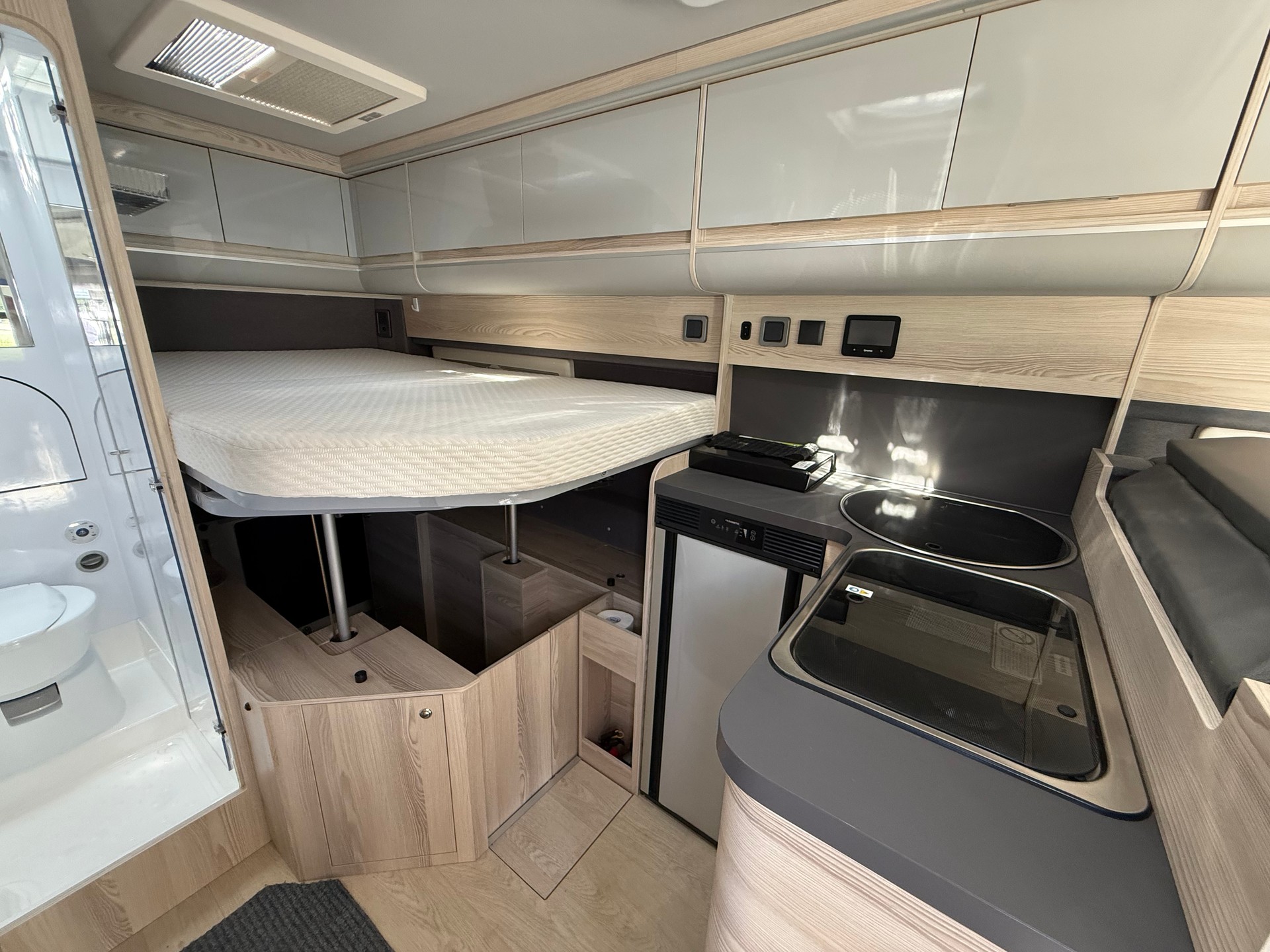 FIAT AFFINITY CAMPER VAN - 12