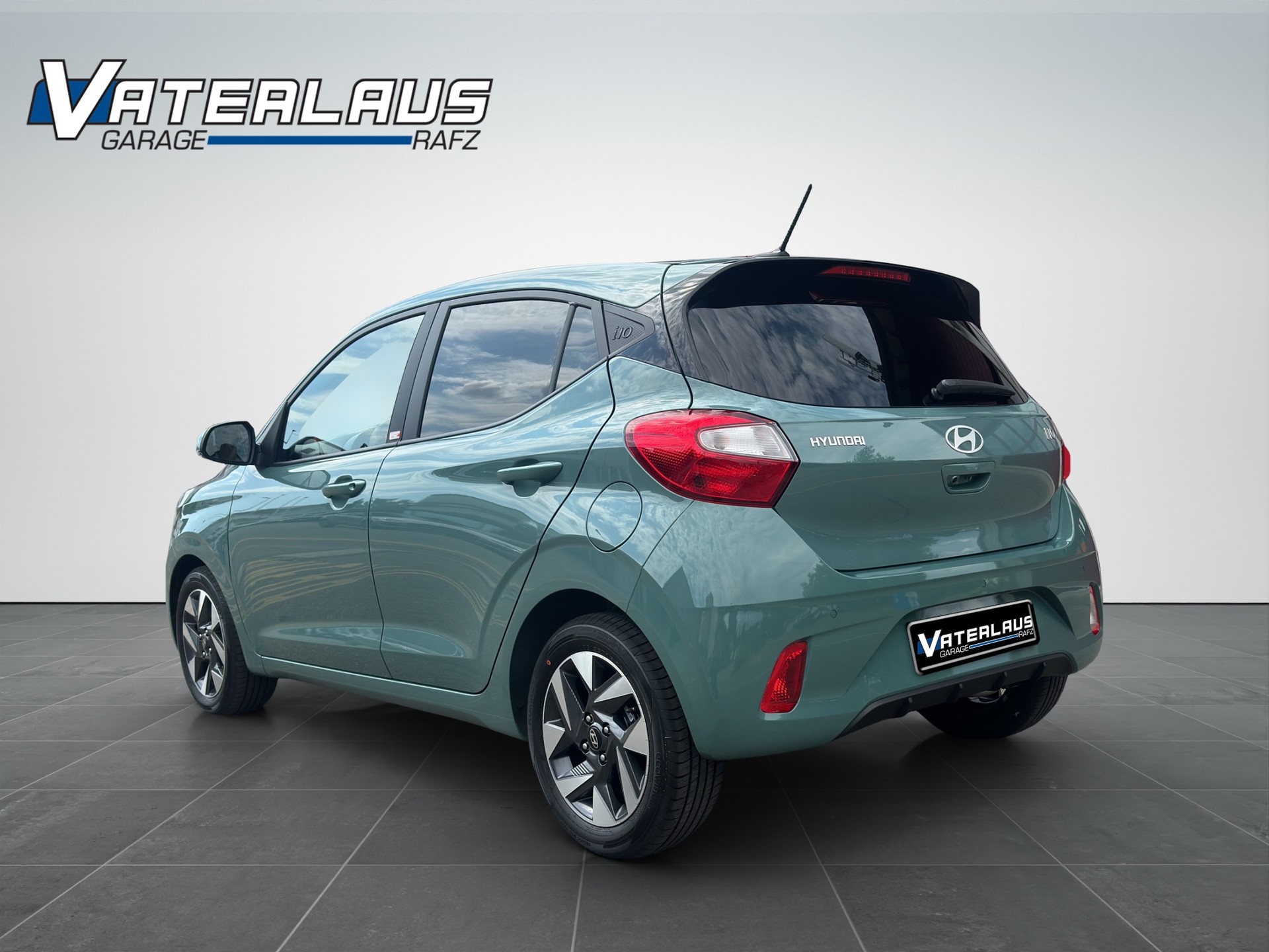 HYUNDAI i10 1.2 Amplia Aut. - 6
