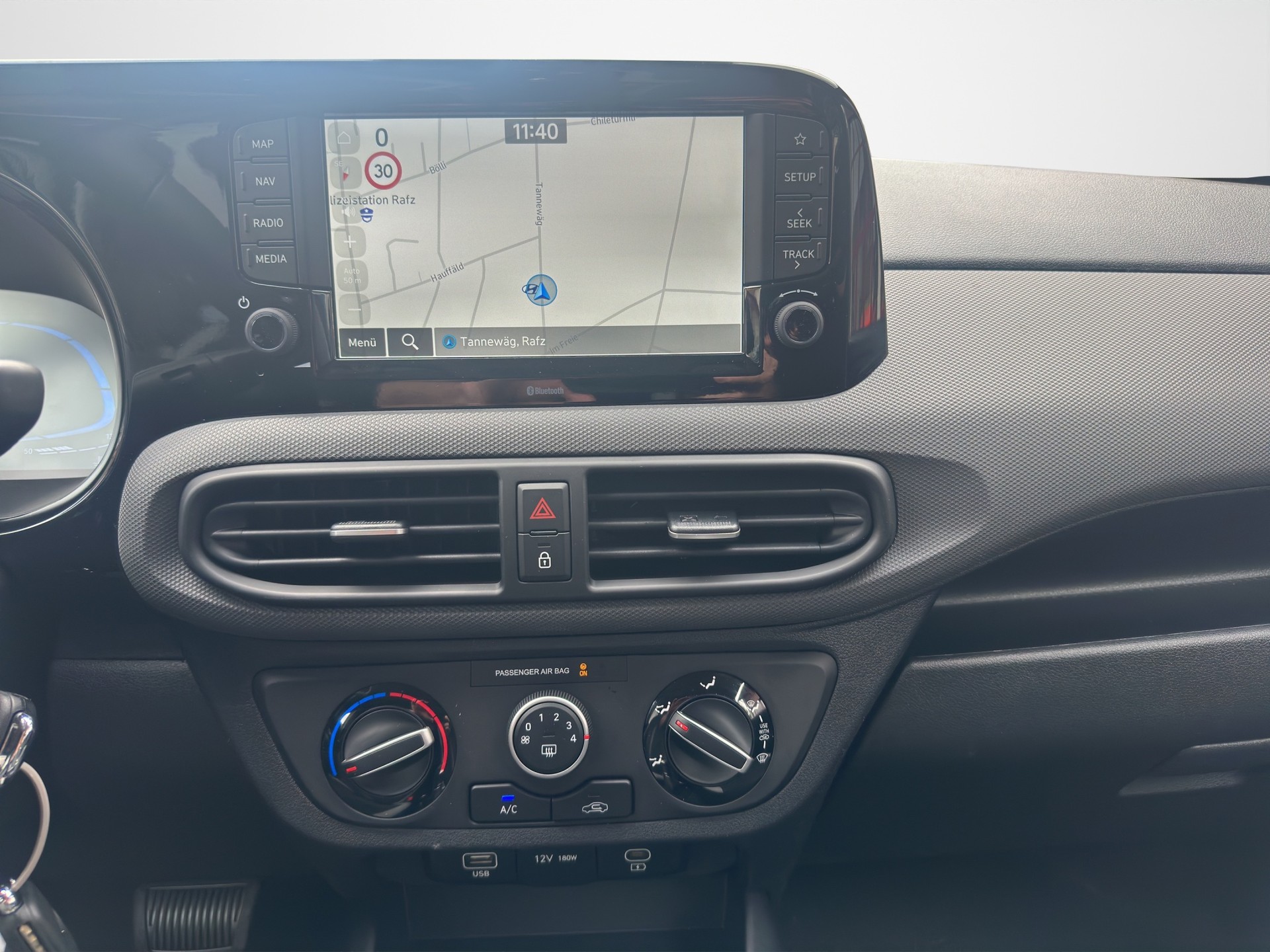 HYUNDAI i10 1.2 Amplia Aut. - 15