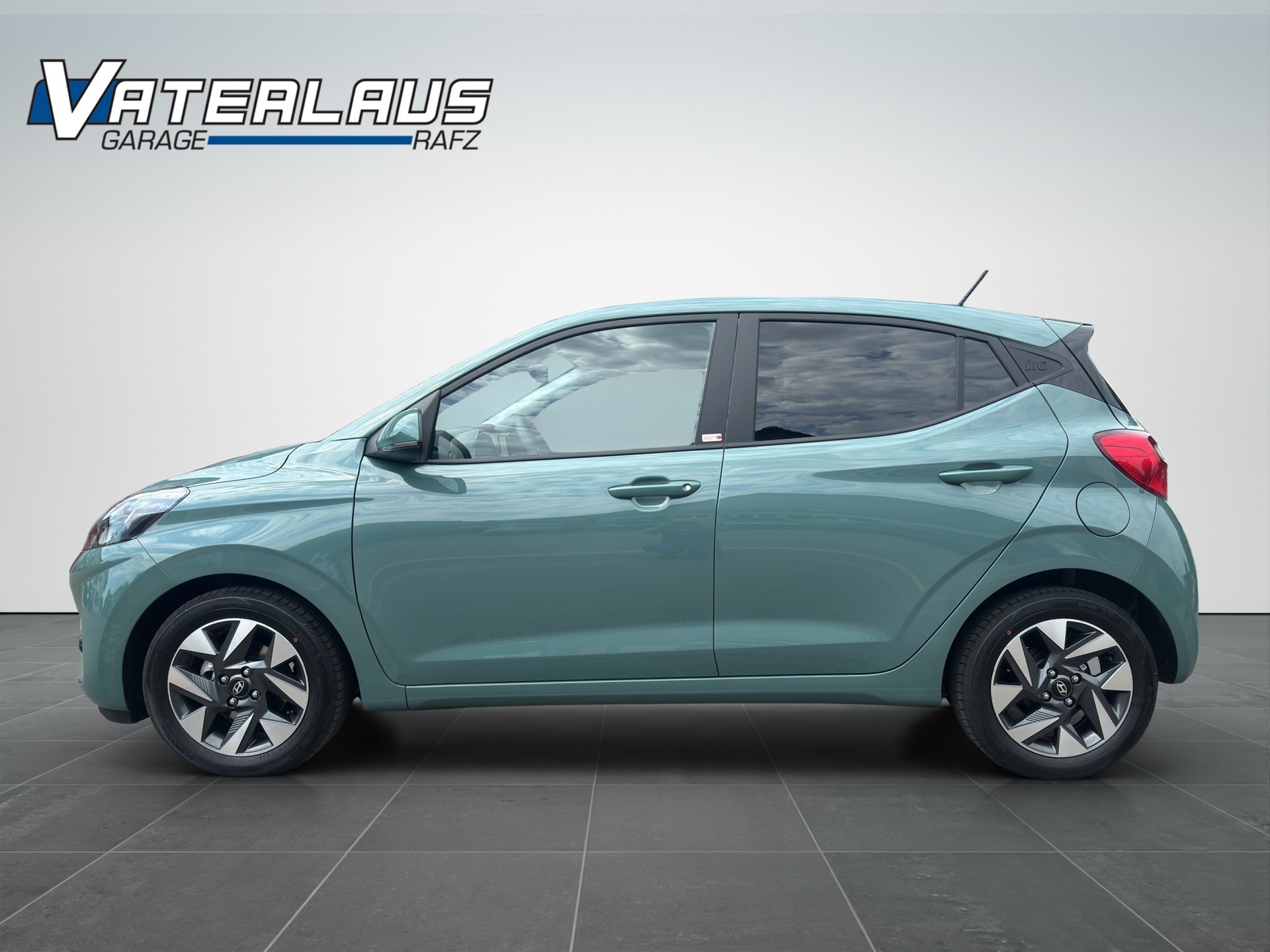 HYUNDAI i10 1.2 Amplia Aut. - 5