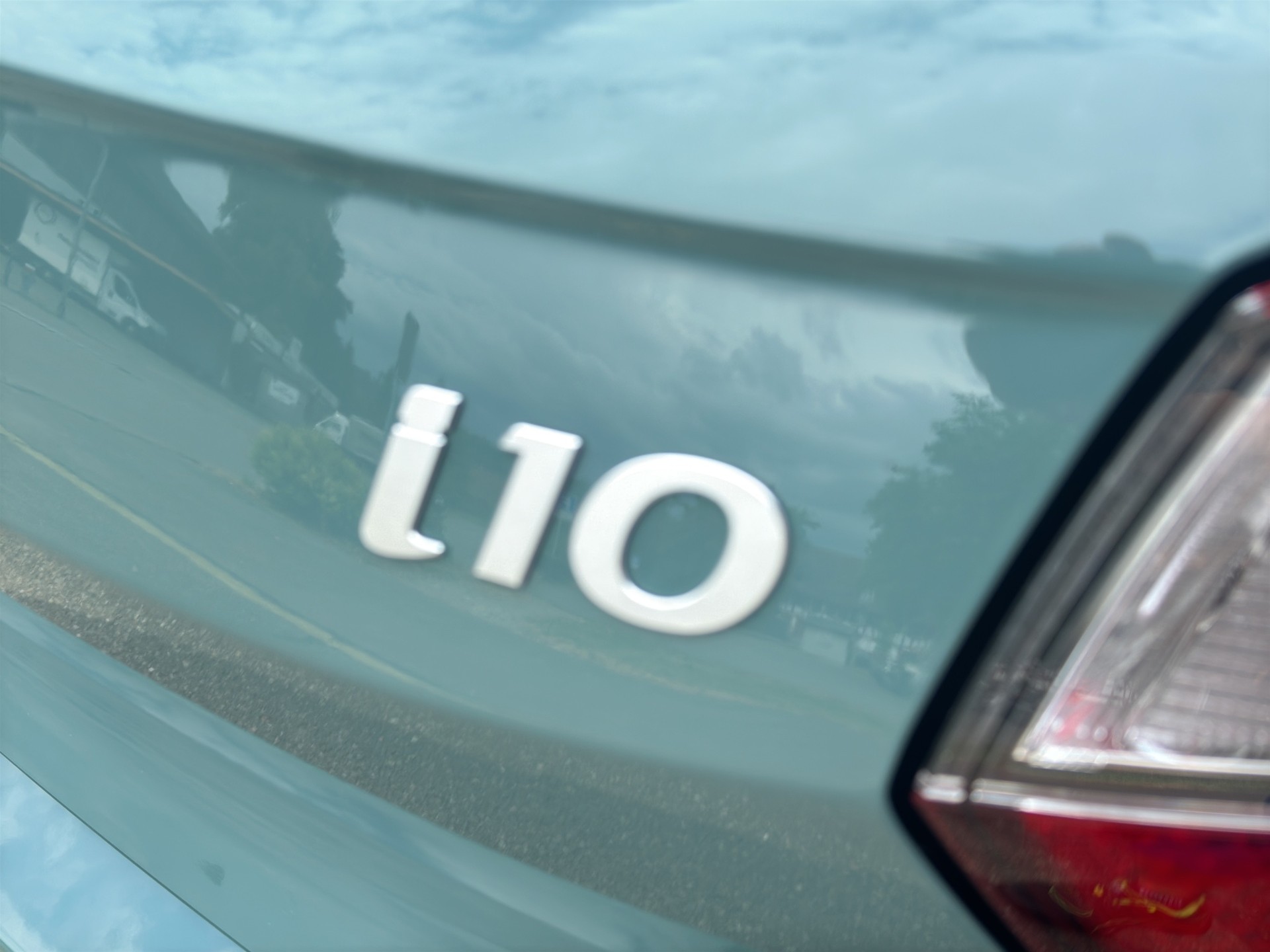 HYUNDAI i10 1.2 Amplia Aut. - 25
