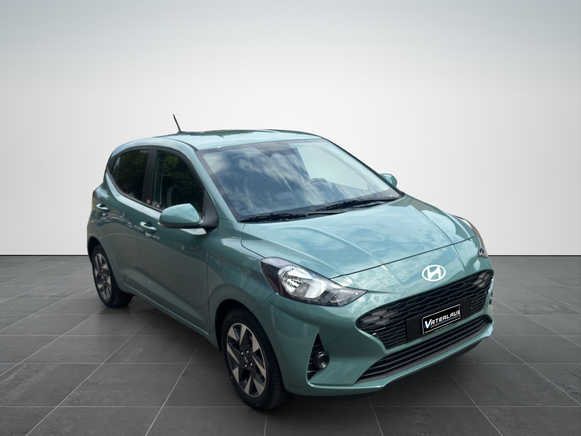 HYUNDAI i10 1.2 Amplia Aut. - 3