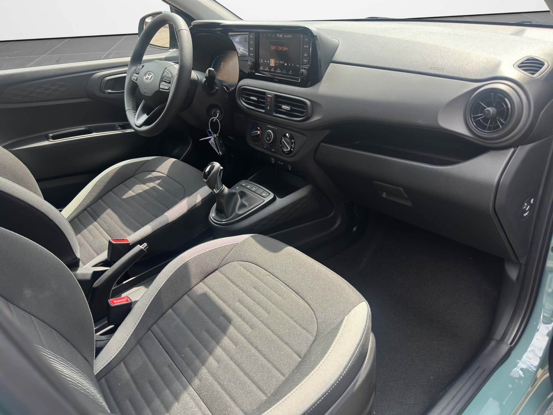 HYUNDAI i10 1.2 Amplia Aut. - 24