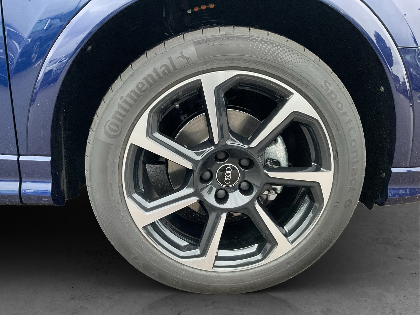 AUDI Q3 35 TFSI S line Attraction S-tronic - 14