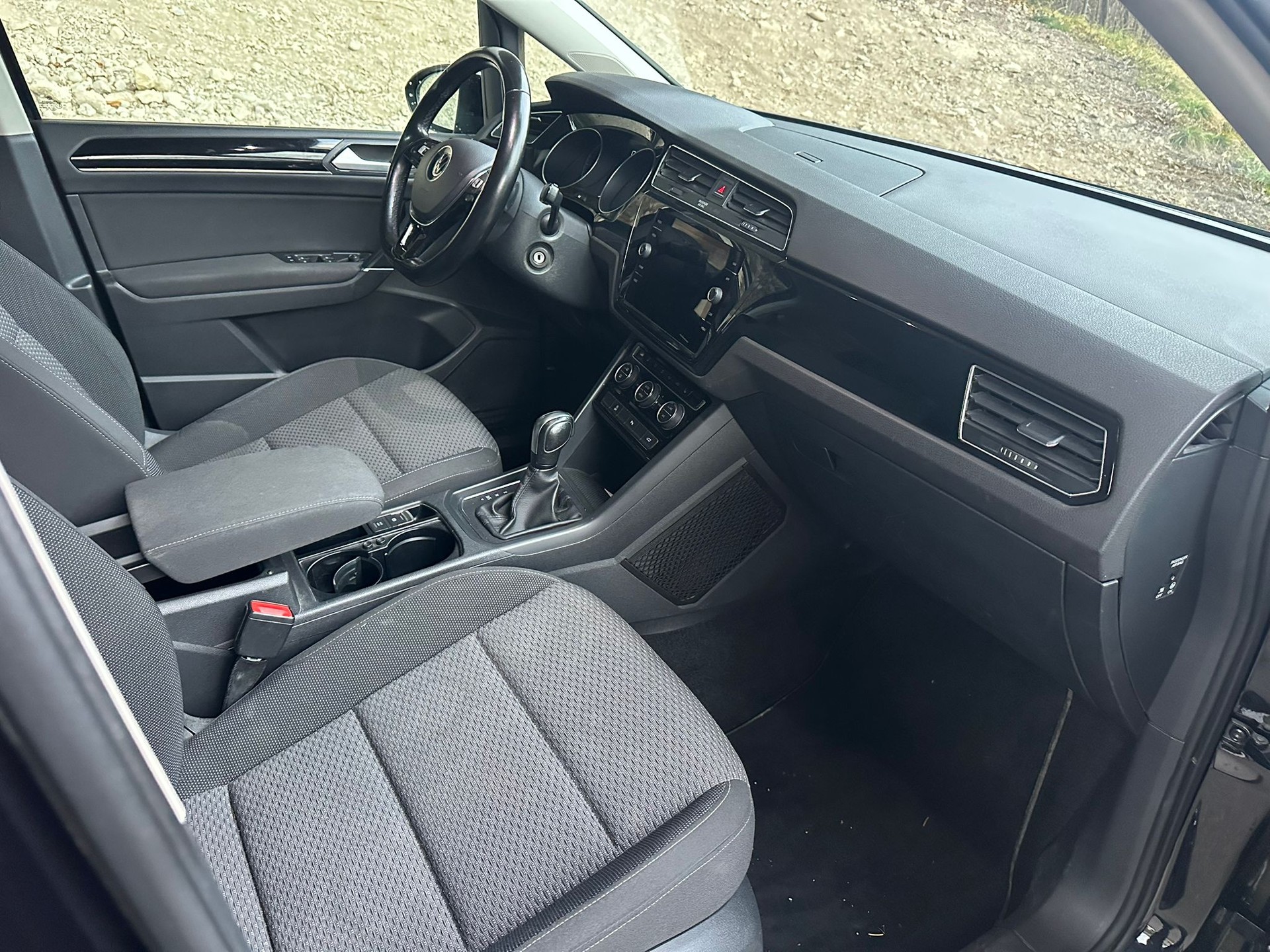 VW Touran 2.0 TDI BlueMotion Technology Comfortline DSG - 9