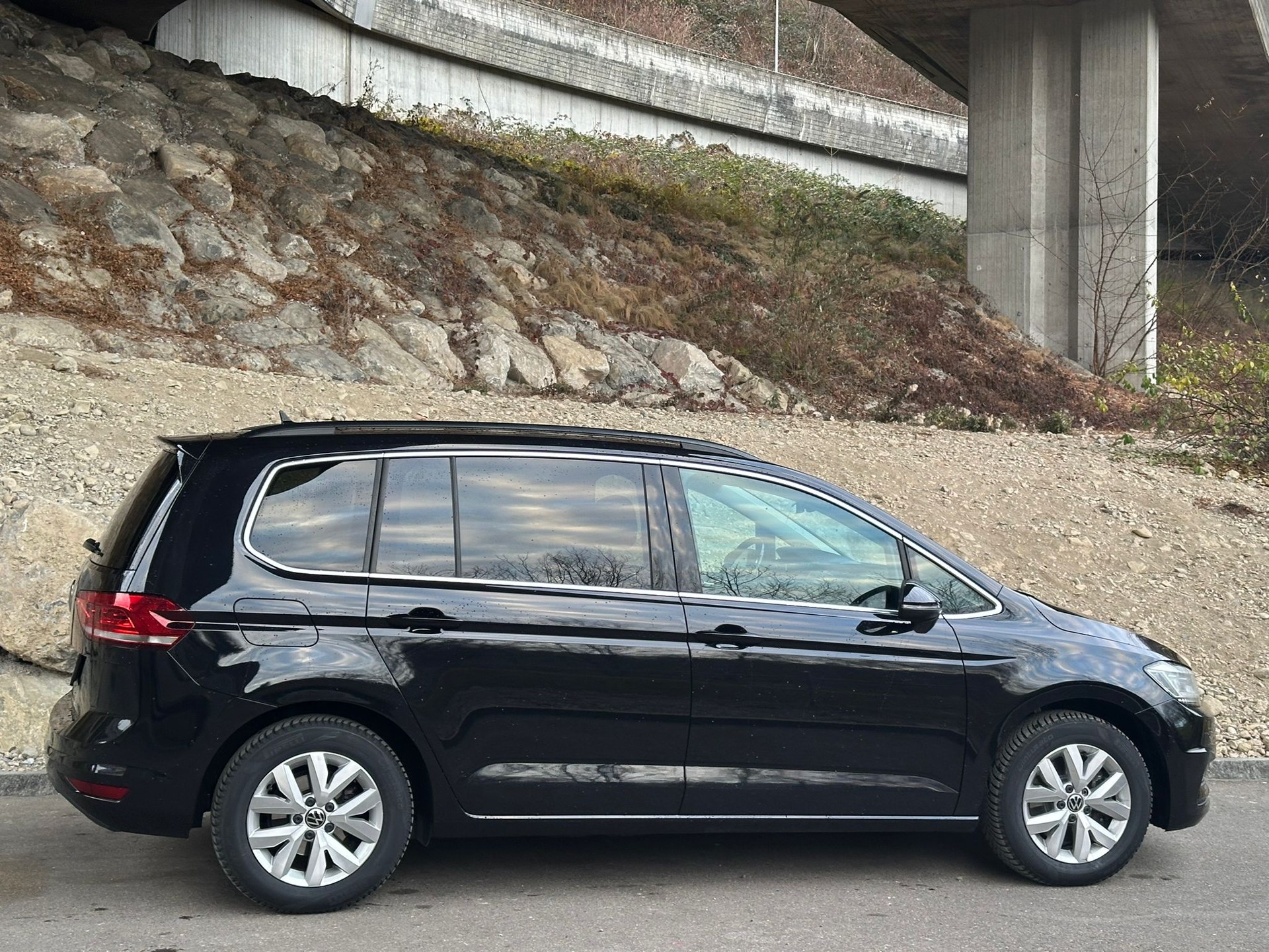 VW Touran 2.0 TDI BlueMotion Technology Comfortline DSG - 6