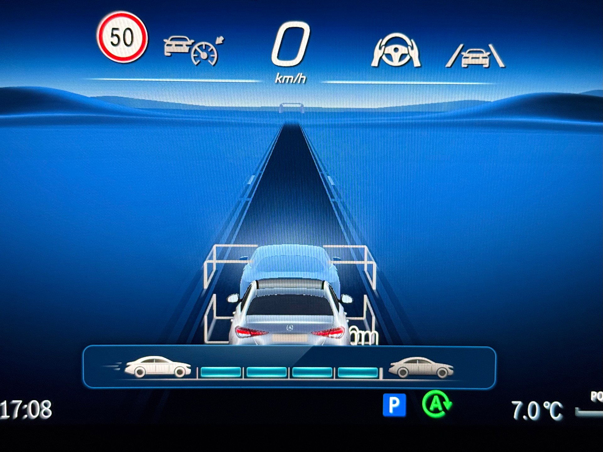 MERCEDES-BENZ C 300 AMG Line 4 Matic ***TAGESZULASSUNG*** - 13