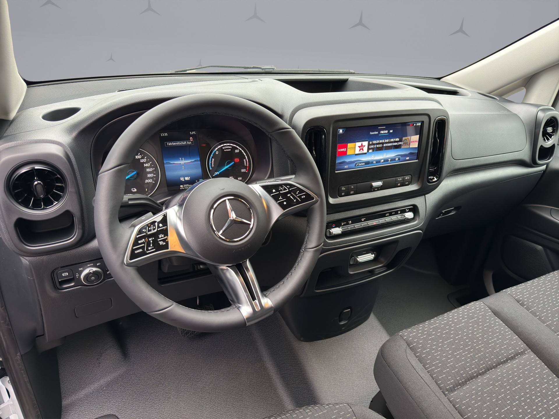 MERCEDES-BENZ eVito Kasten 60kWh Lang - 12