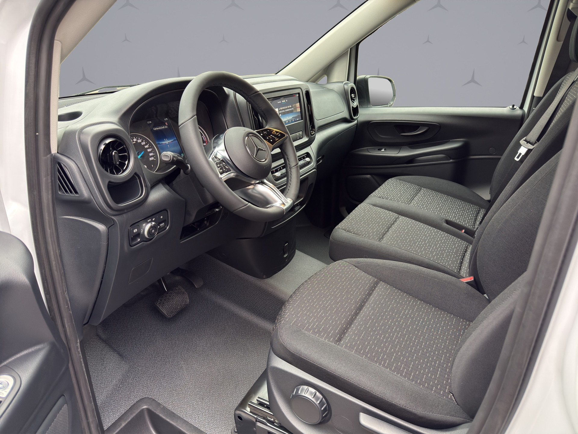 MERCEDES-BENZ eVito Kasten 60kWh Lang - 9