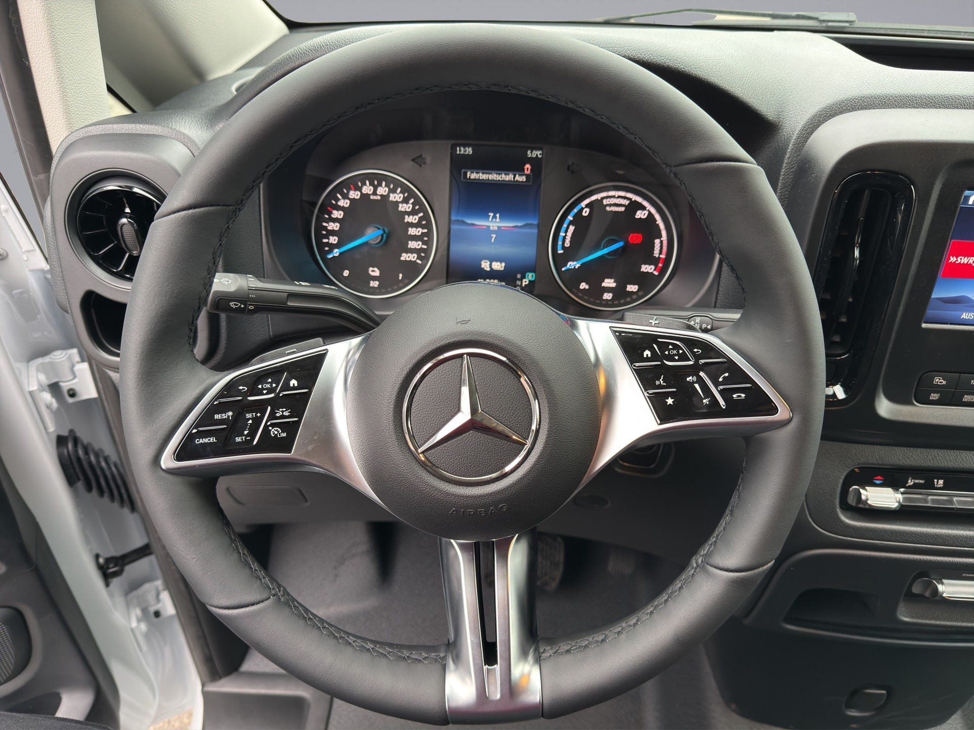 MERCEDES-BENZ eVito Kasten 60kWh Lang - 11