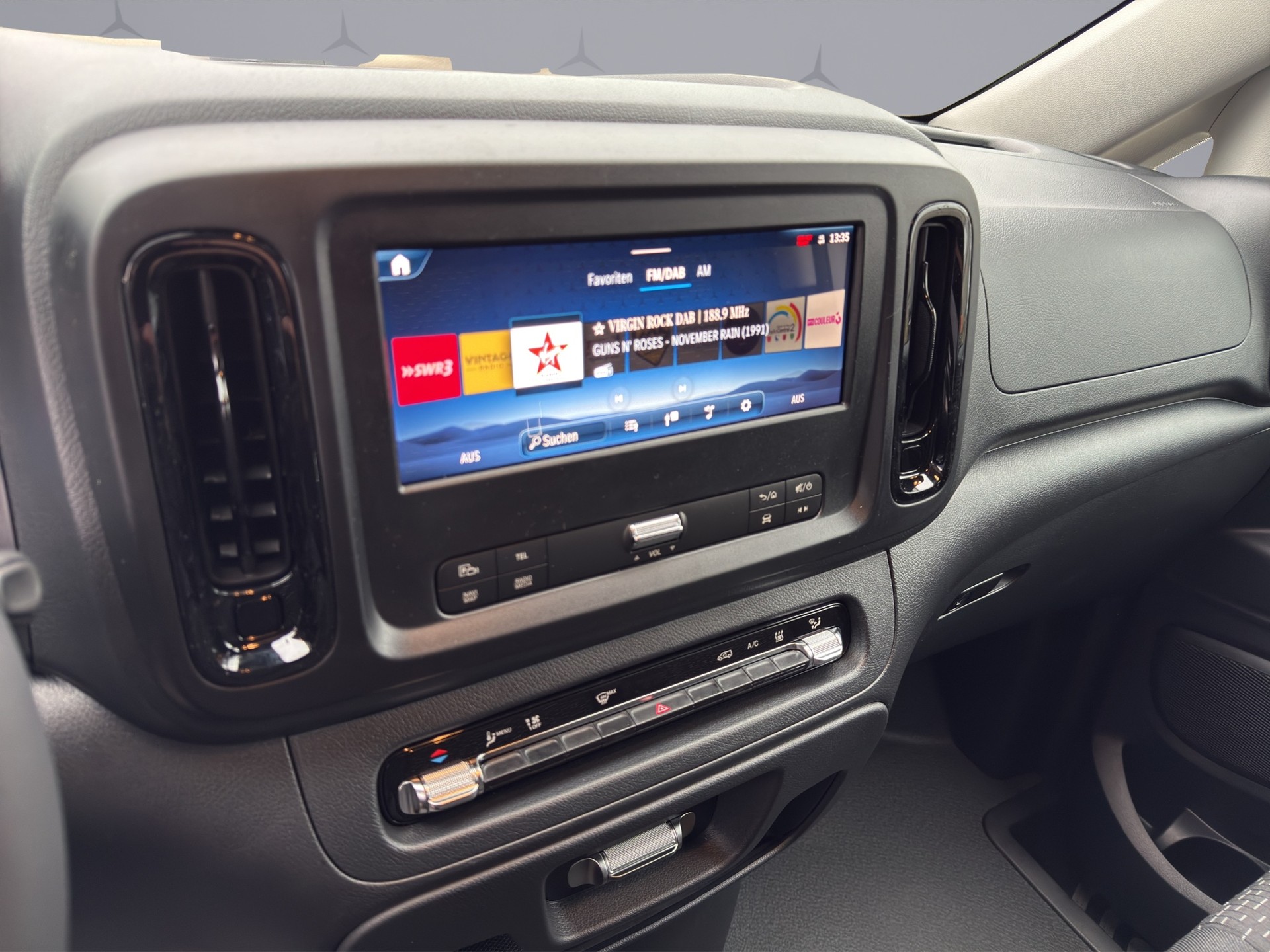 MERCEDES-BENZ eVito Kasten 60kWh Lang - 13