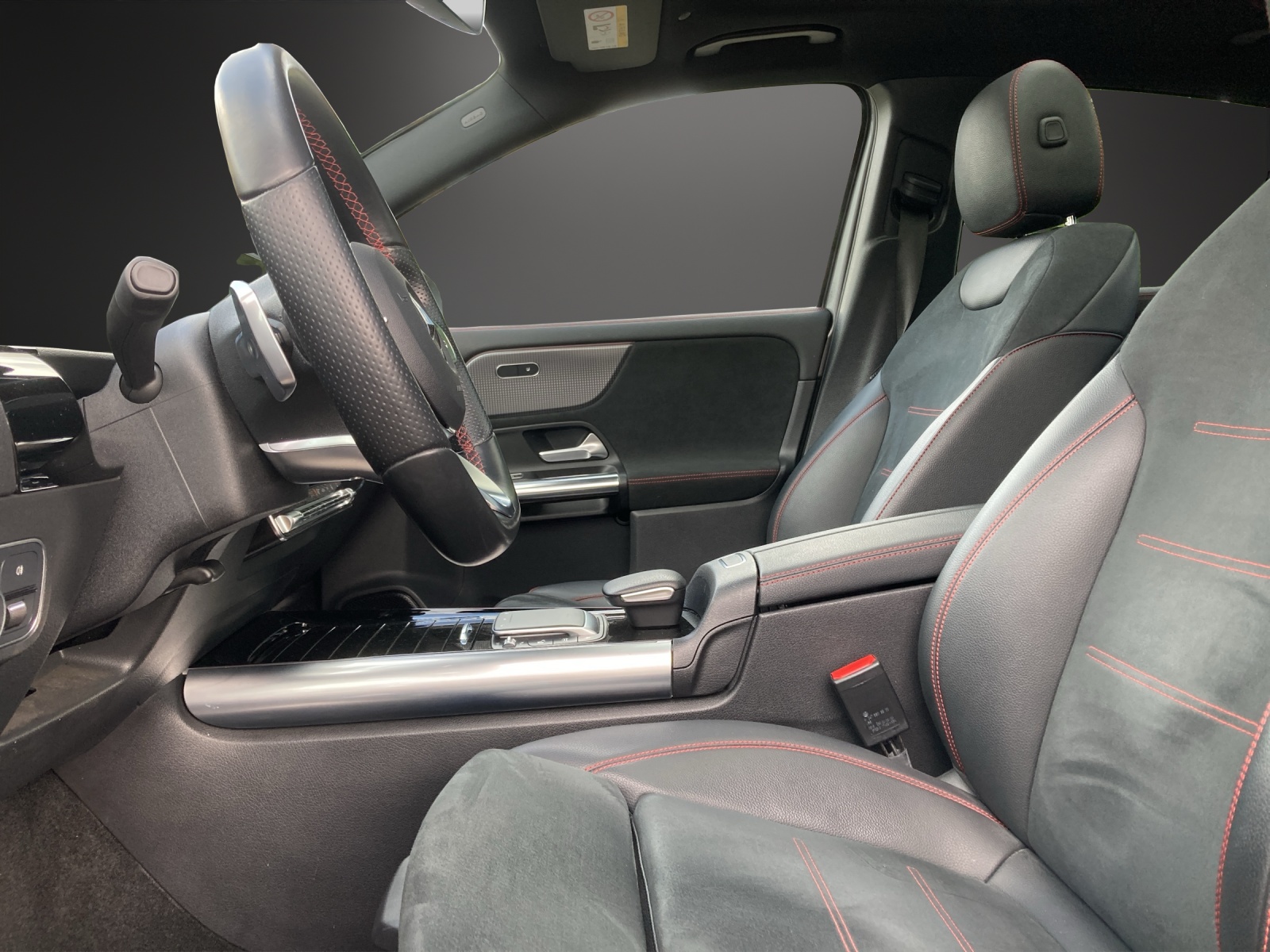 MERCEDES-BENZ EQA 350 AMG Line 4Matic - 10