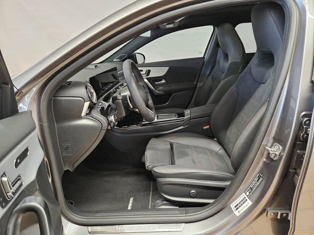 MERCEDES-BENZ A 220 4Matic AMG Line - 7