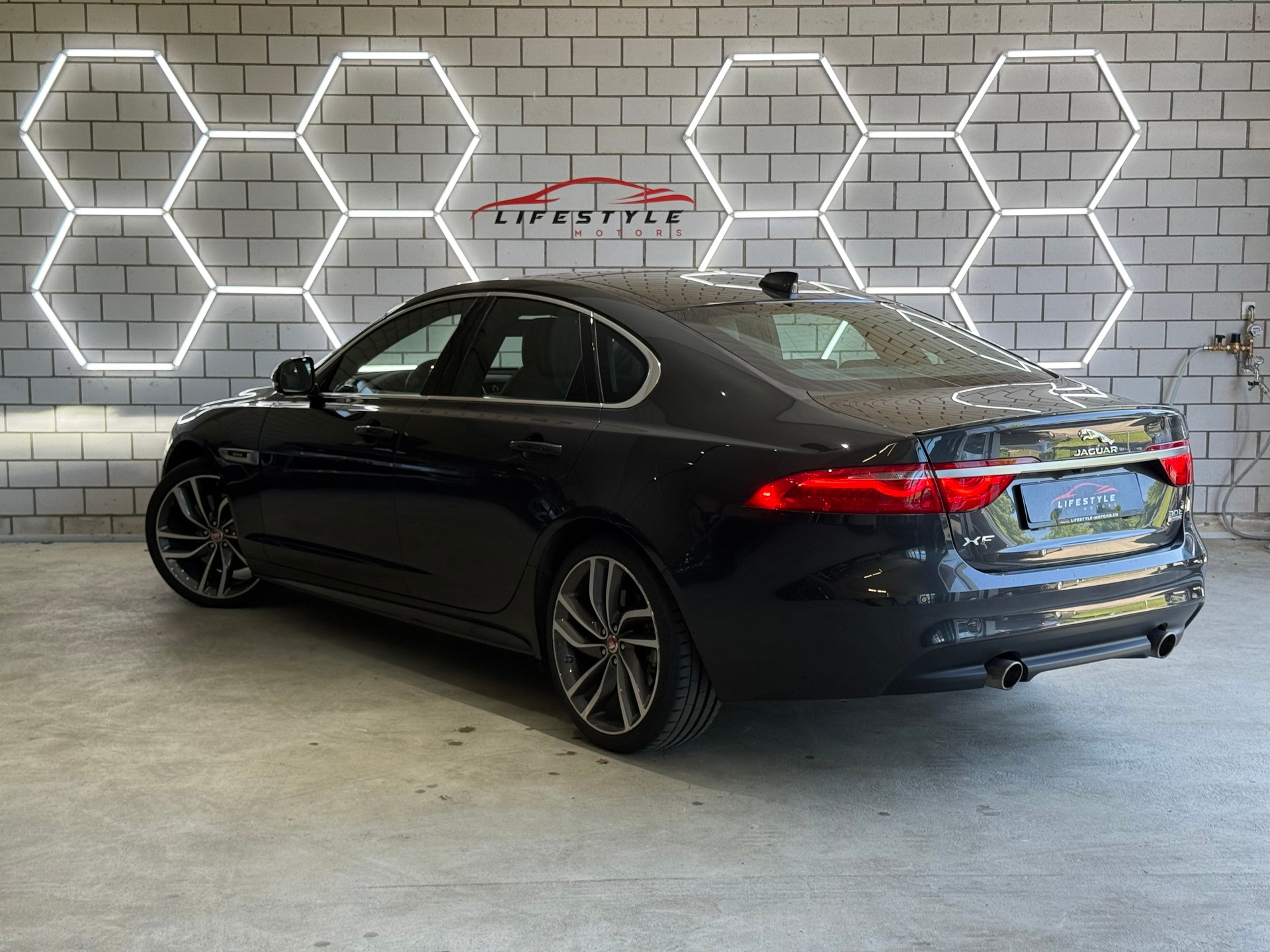 JAGUAR XF 30t R-Sport AWD - 3