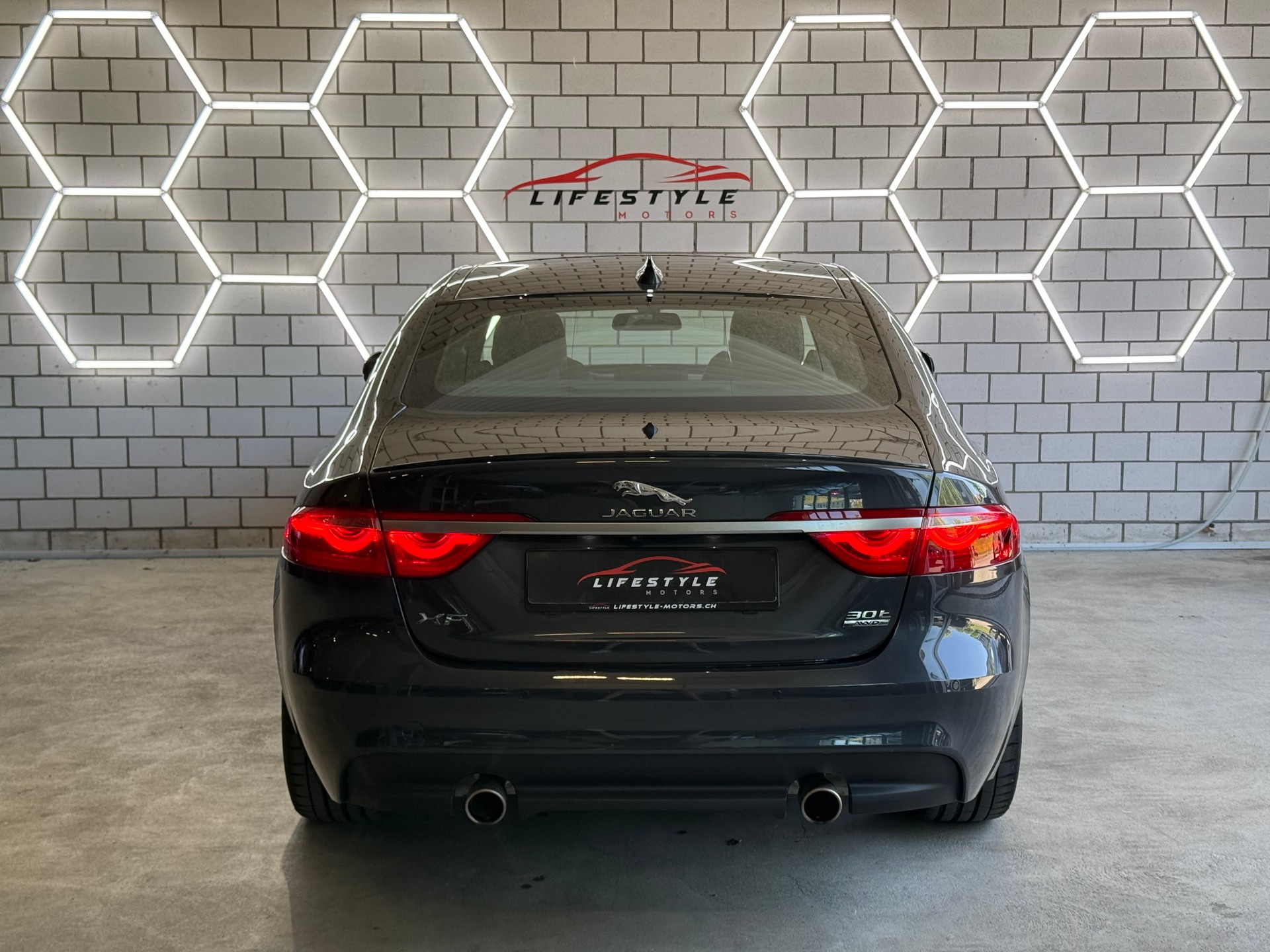 JAGUAR XF 30t R-Sport AWD - 4