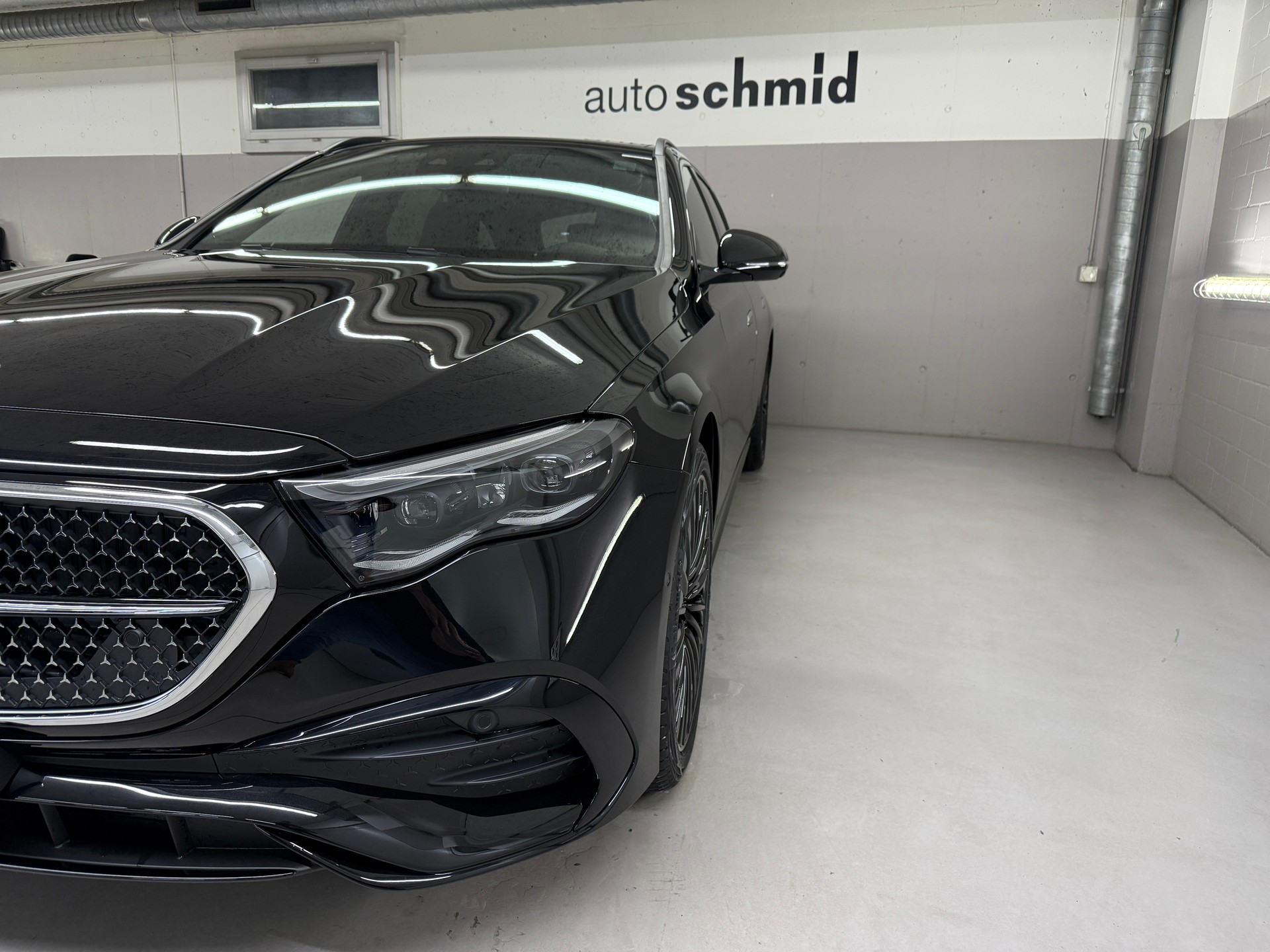 MERCEDES-BENZ E 220 d 4MATIC T-Modell - 5