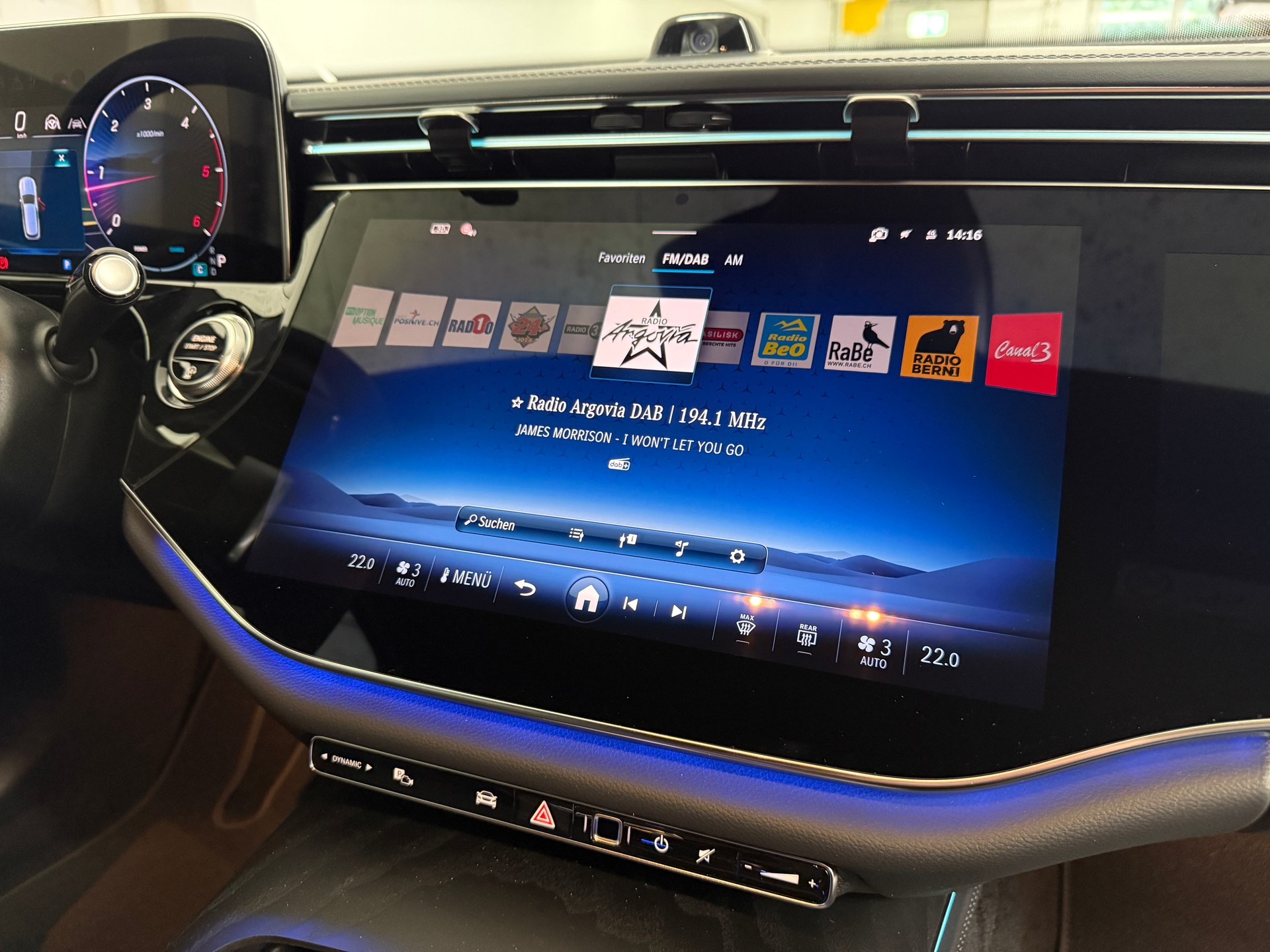 MERCEDES-BENZ E 220 d 4MATIC T-Modell - 13