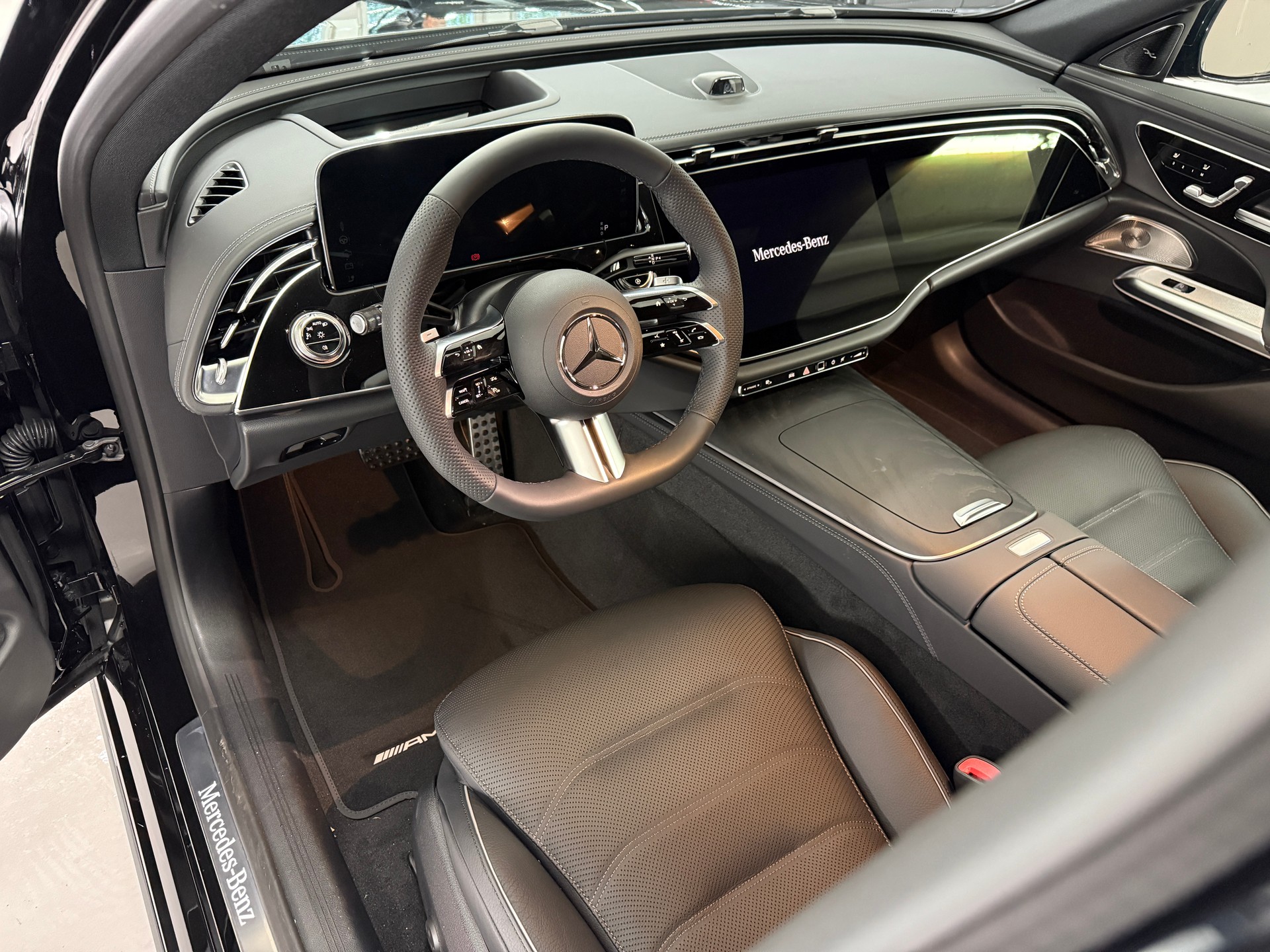 MERCEDES-BENZ E 220 d 4MATIC T-Modell - 7