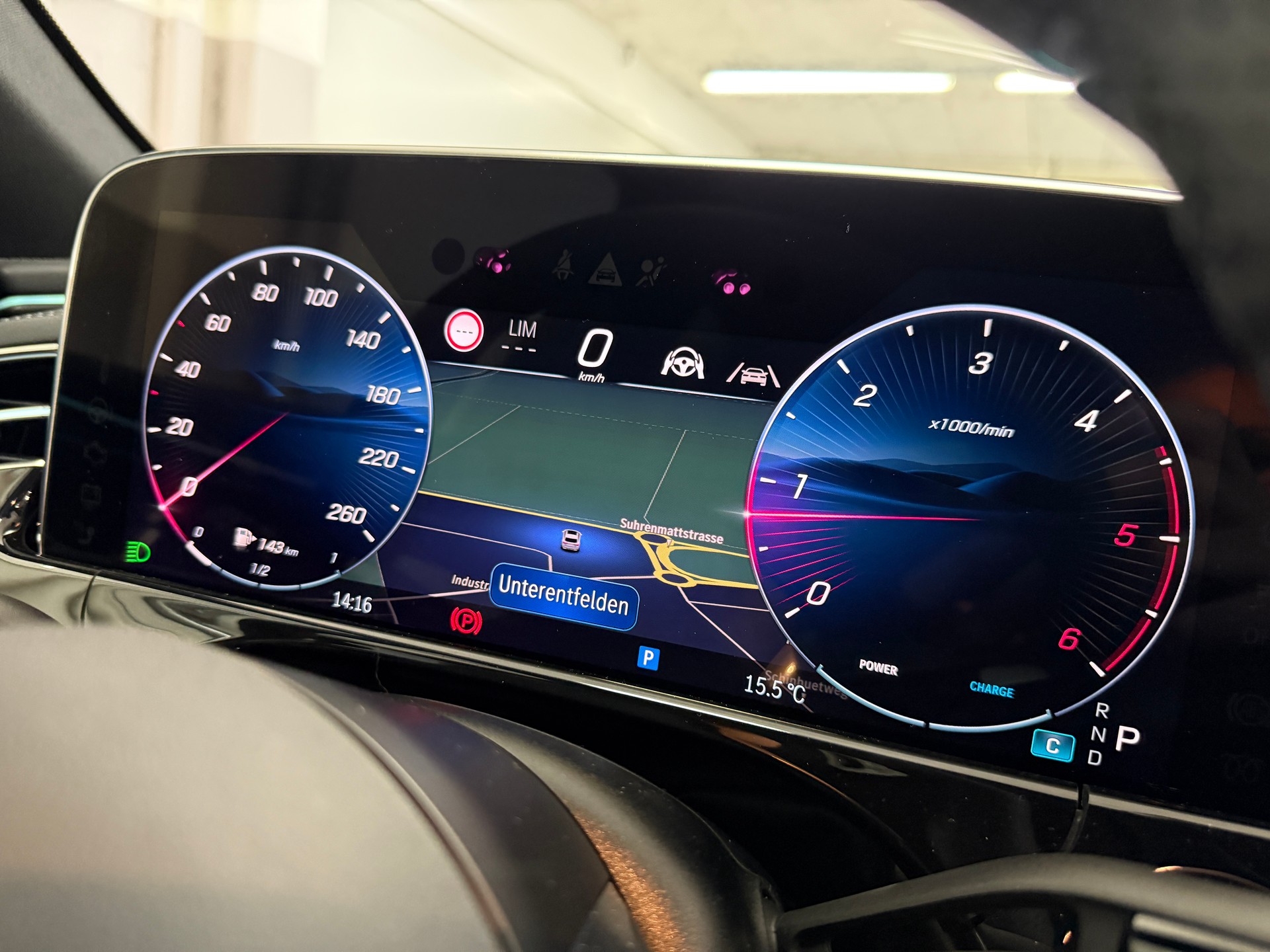 MERCEDES-BENZ E 220 d 4MATIC T-Modell - 14