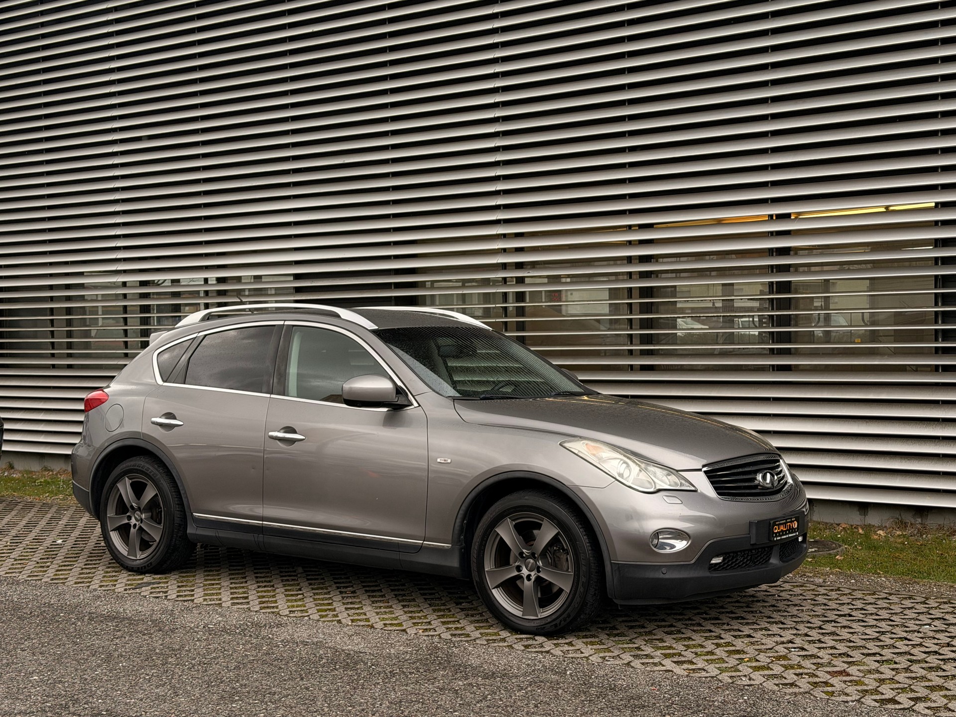 INFINITI EX37 GT Premium AWD Automatic - 4