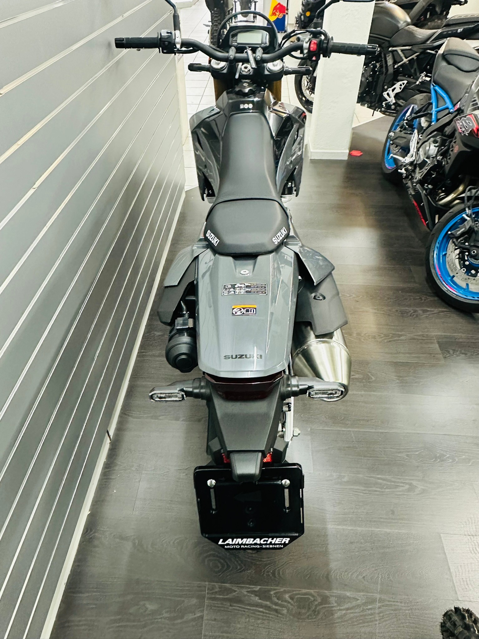 SUZUKI DR-Z4S / DR-Z 400 - 8