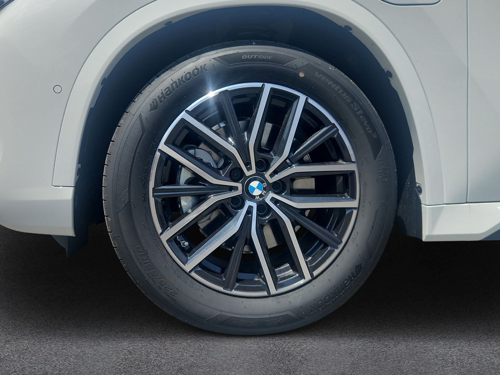 BMW X1 xDrive 25e M Sport - 10