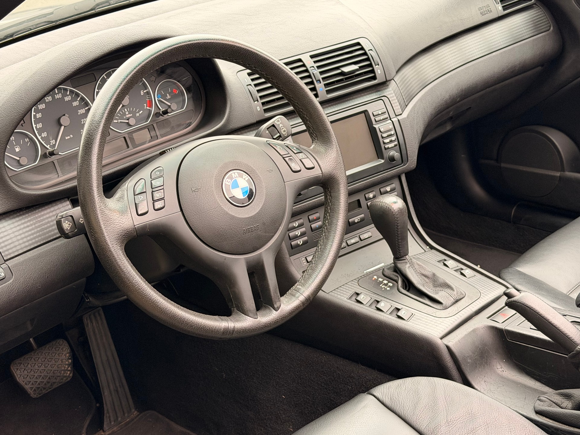 BMW 330Ci Cabriolet - 14