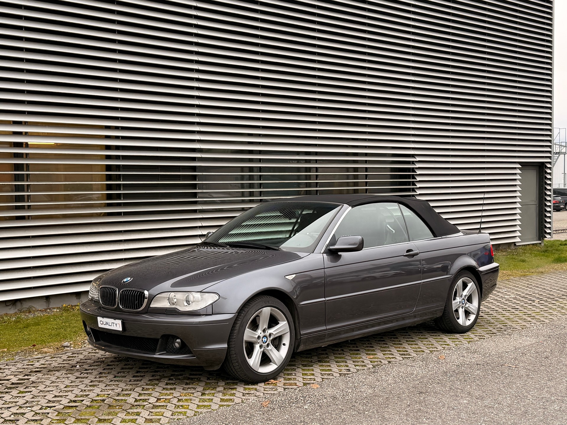 BMW 330Ci Cabriolet - 5