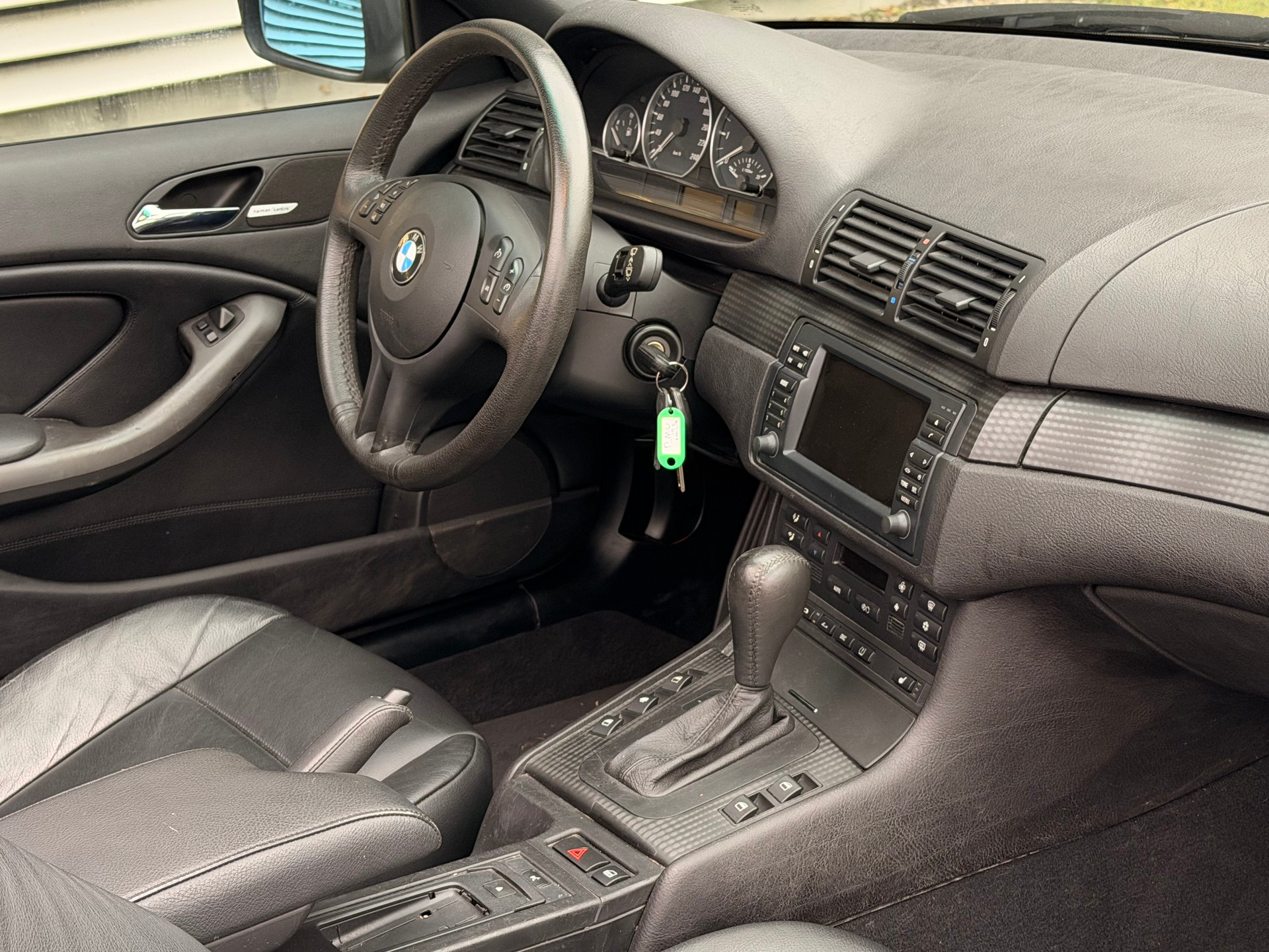 BMW 330Ci Cabriolet - 16