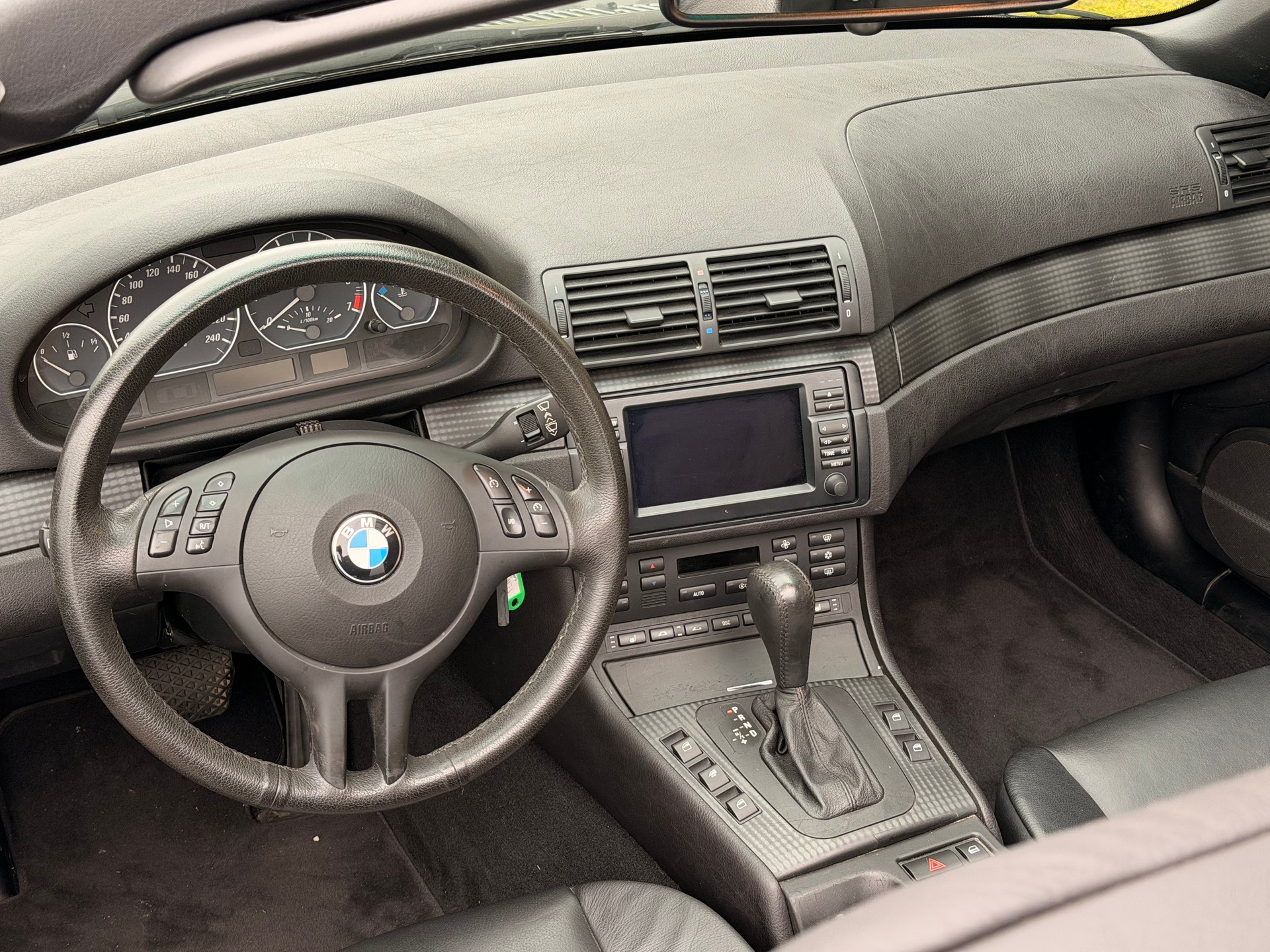 BMW 330Ci Cabriolet - 11