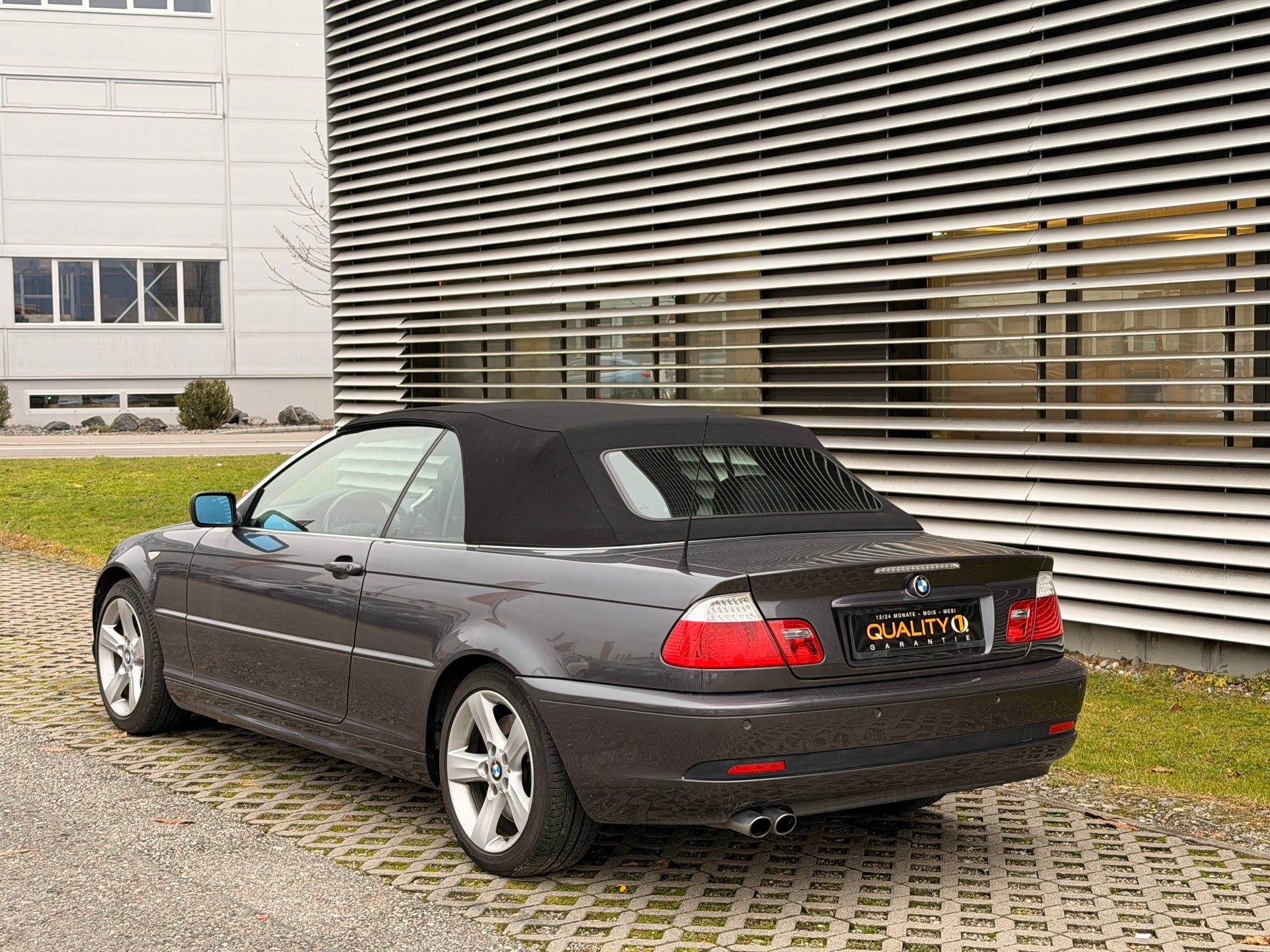 BMW 330Ci Cabriolet - 6