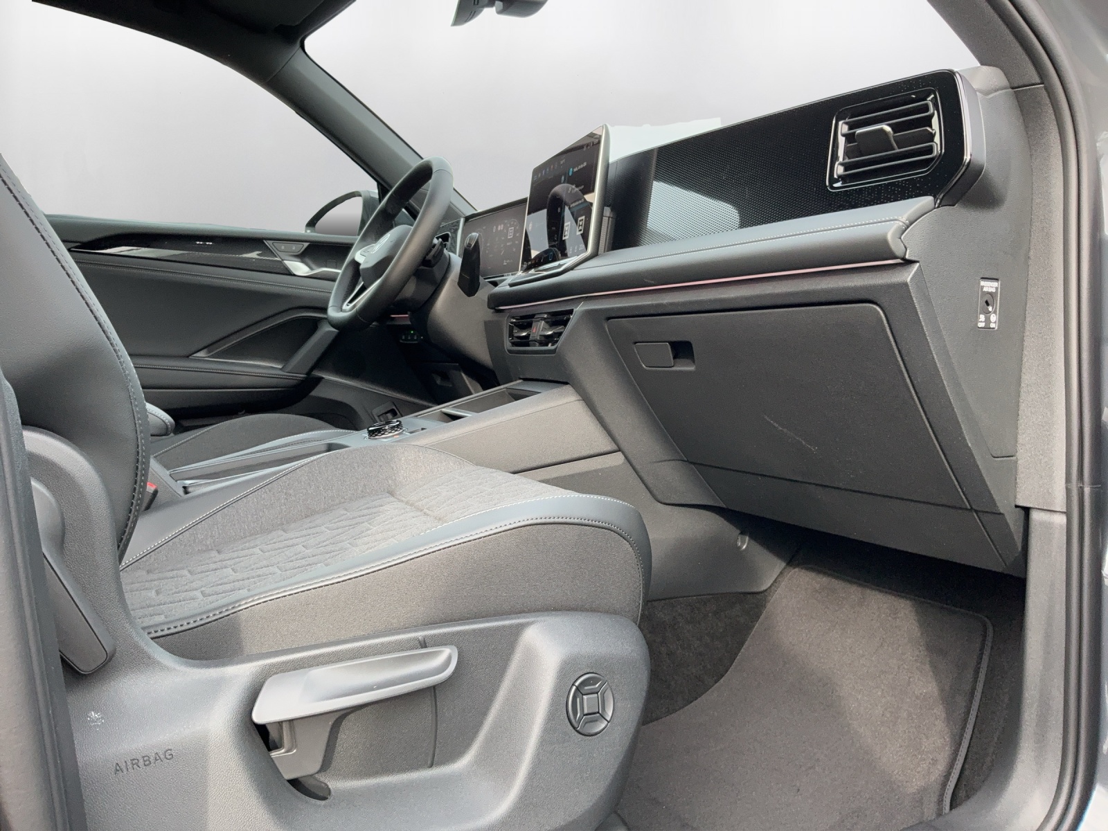 VW Tiguan 1.5 TSI evo2 mHEV United DSG - 14