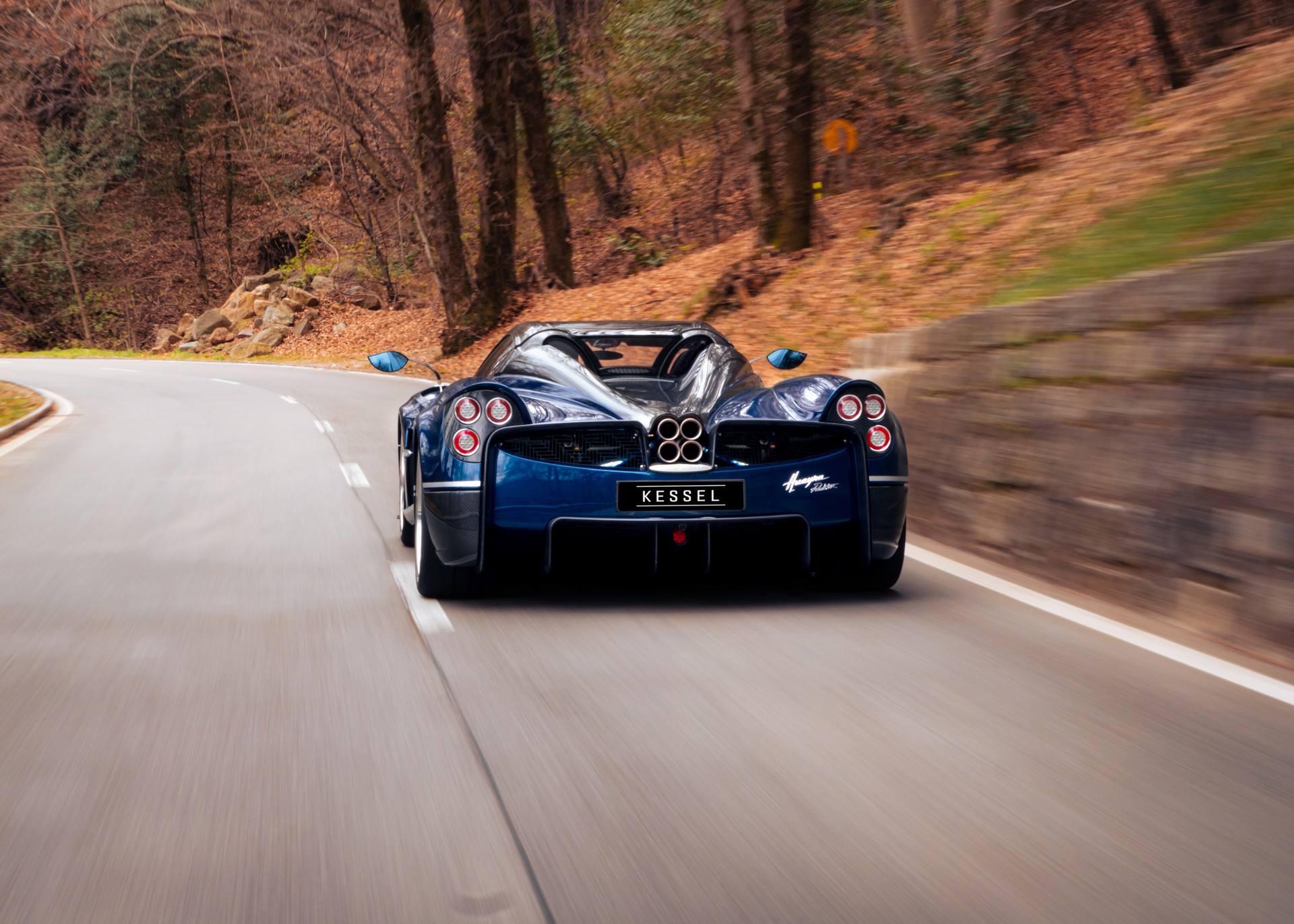 PAGANI Huayra Roadster - 3