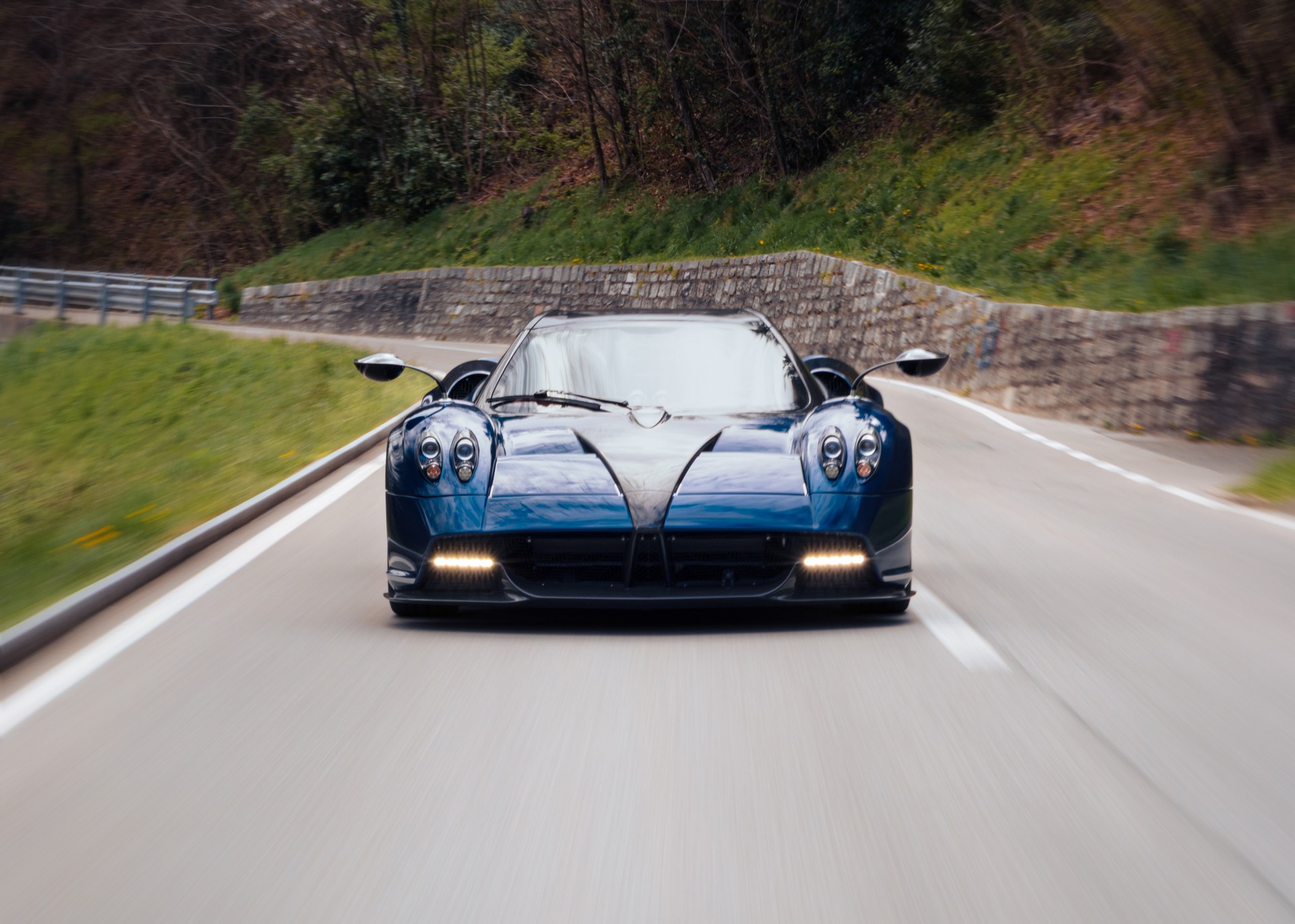 PAGANI Huayra Roadster - 2