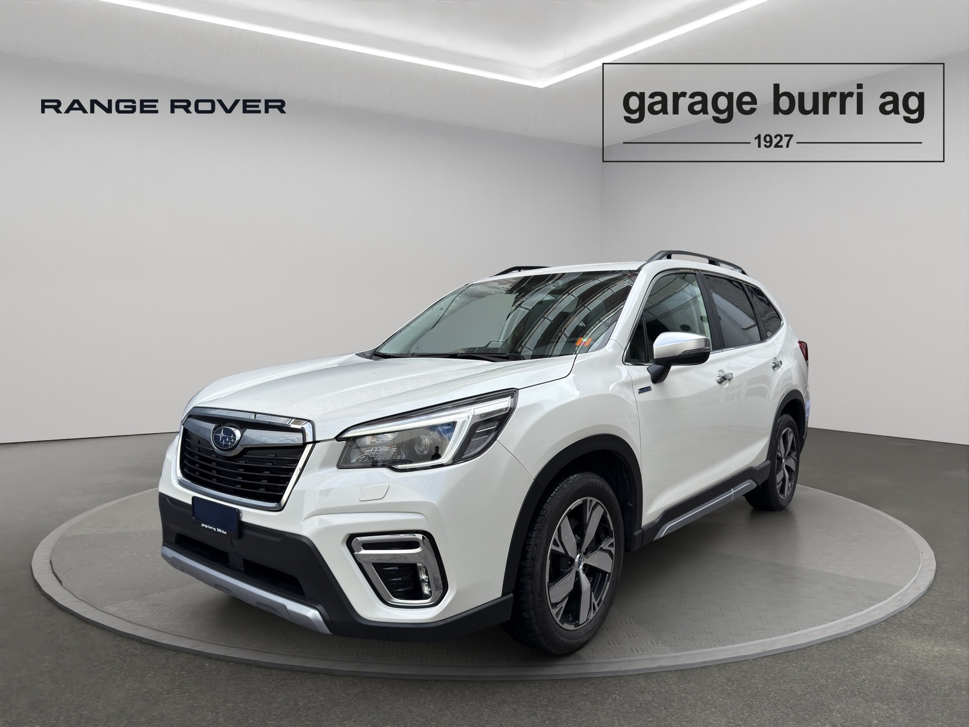SUBARU Forester Station 2.0i e-Boxer Luxury