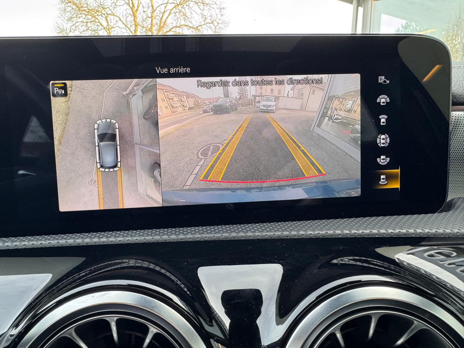 MERCEDES-BENZ A 250e AMG Line 8G-DCT EDITION - 7