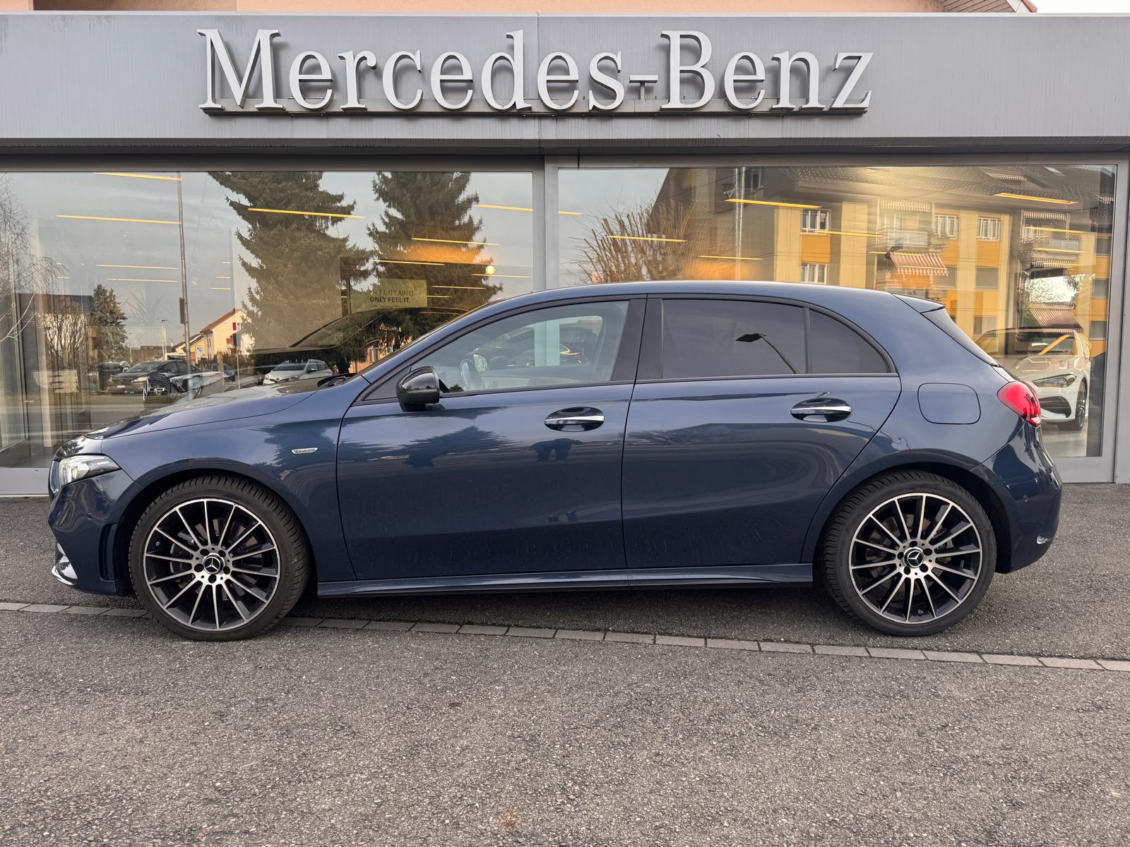 MERCEDES-BENZ A 250e AMG Line 8G-DCT EDITION - 2