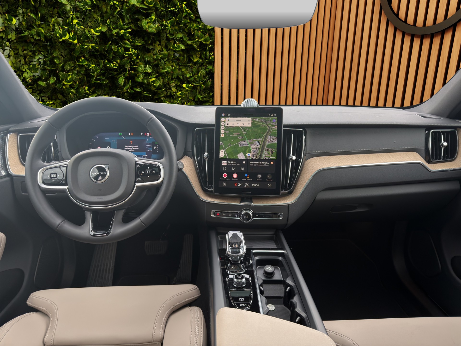 VOLVO XC60 2.0 T6 TE Ultra Dark eAWD - 13