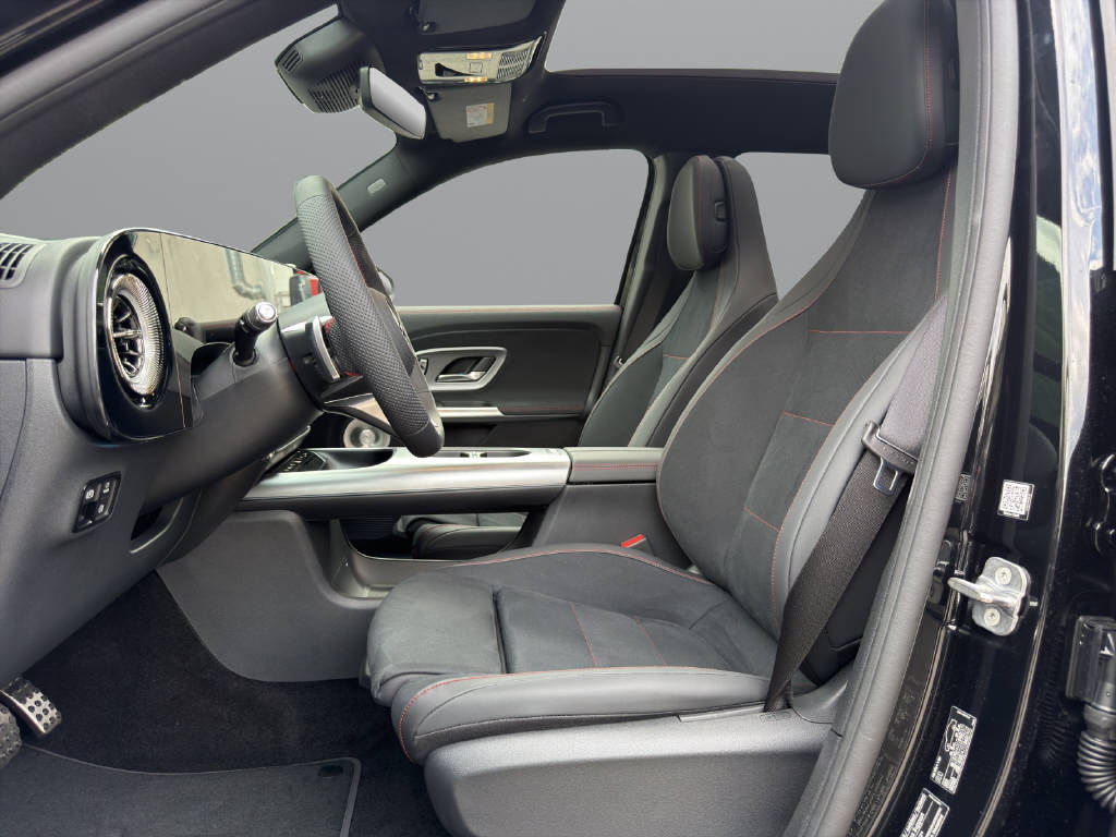 MERCEDES-BENZ GLB 350 4matic - 8