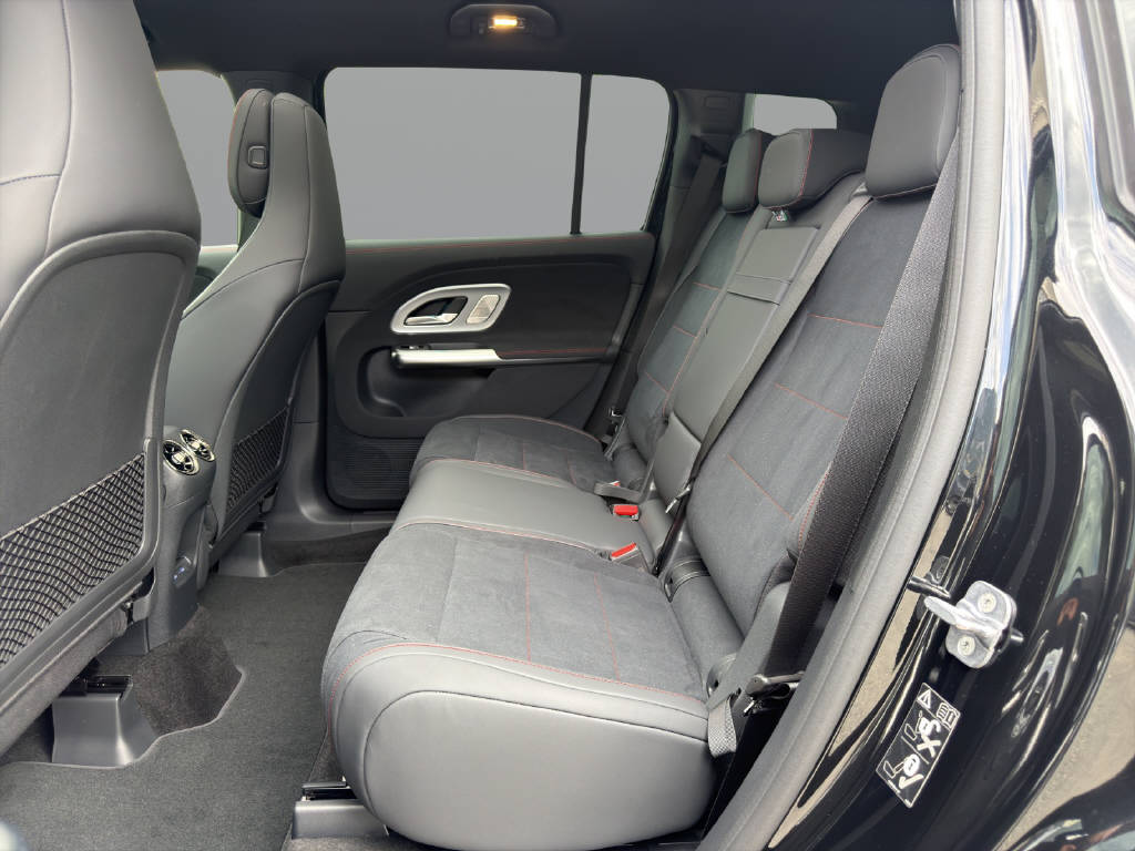 MERCEDES-BENZ GLB 350 4matic - 12