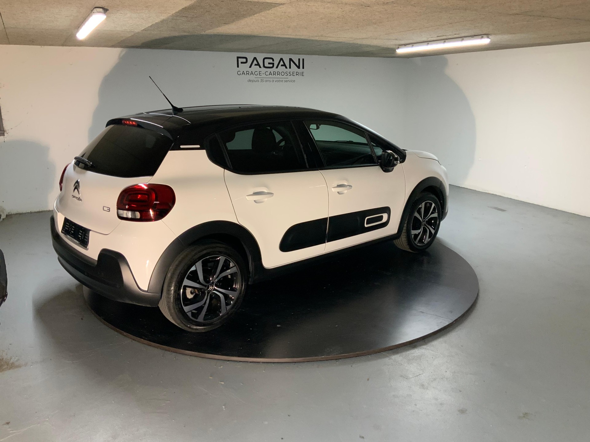 CITROEN C3 1.2 PureTech Shine - 5